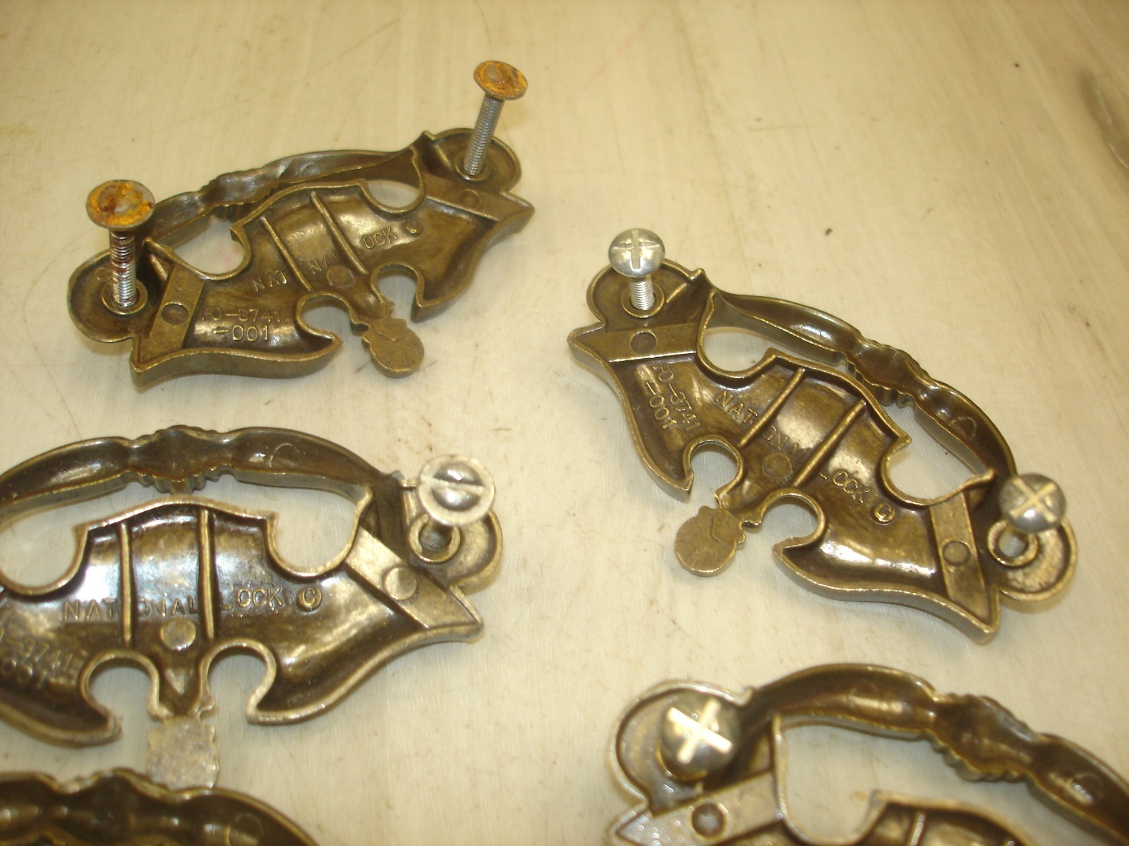 7 Vintage National Lock Brass 3″ Center Dresser Drawer Pulls FO-3741-001