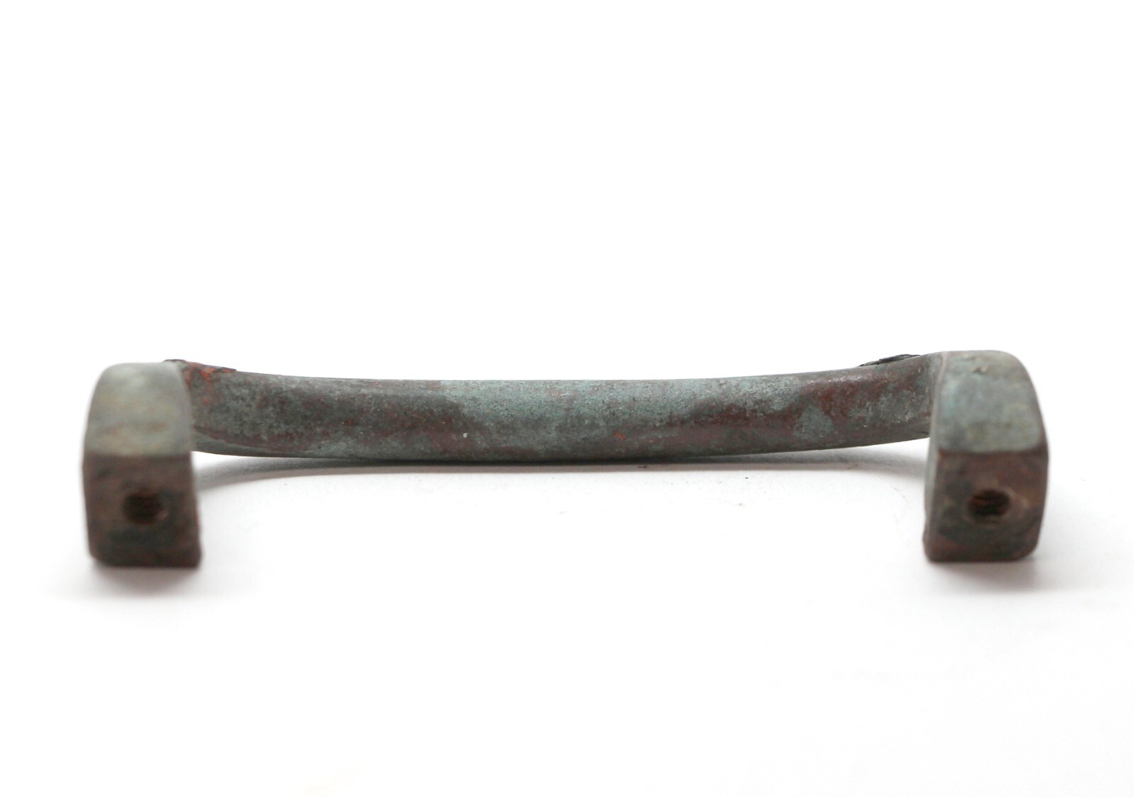 Antique 3.5 in. Classic Bronze Bridge Drawer Pull