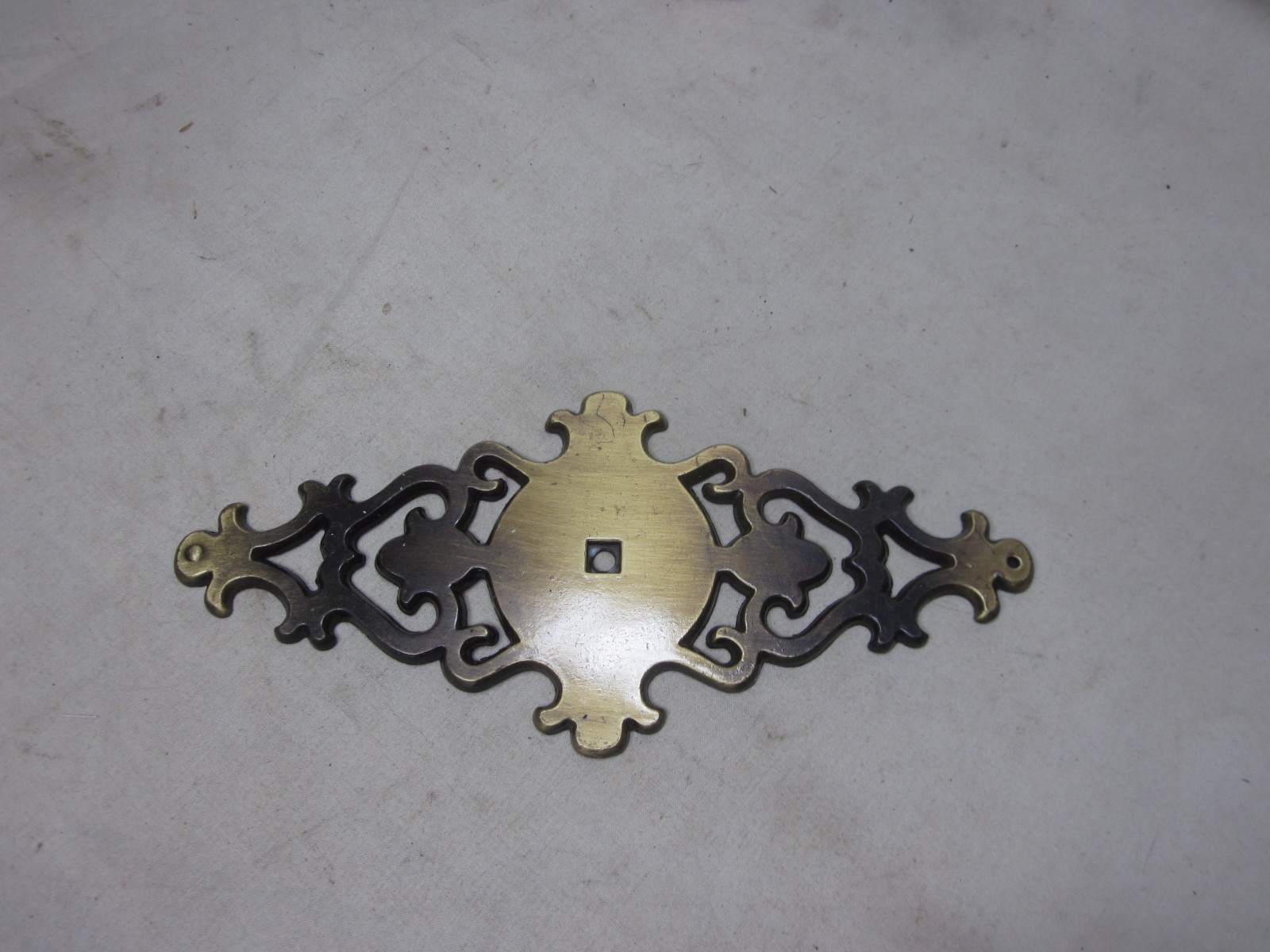 9 vintage 704-1 PAT NO D 207 700 Amerock back plate lot drawer pull backings