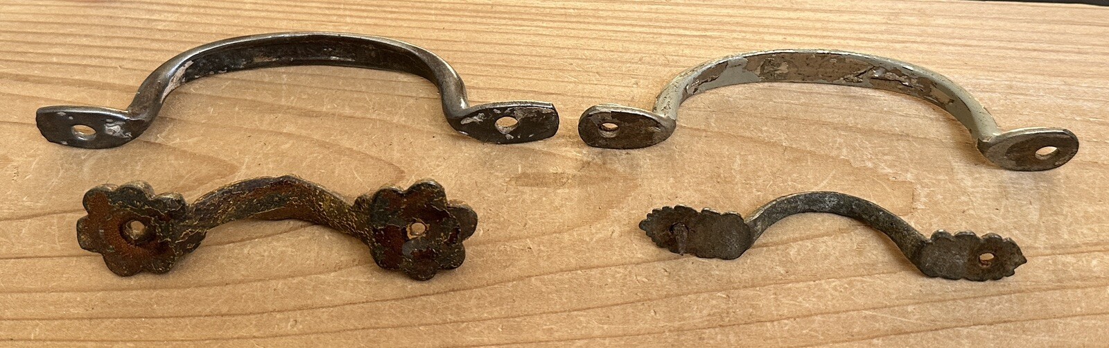 DS-222D–SIX (6) Different Antique Vintage Drawer Bin Pulls Handles
