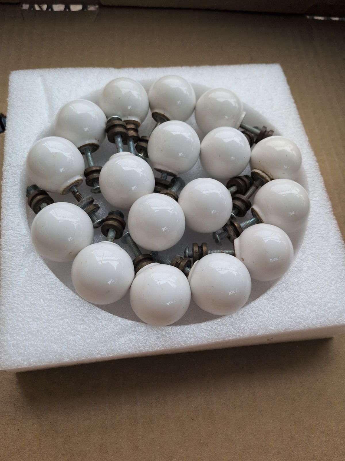17 Vintage White Porcelain Round Ball Drawer Pulls Cabinet Knobs MCM w/Hardware