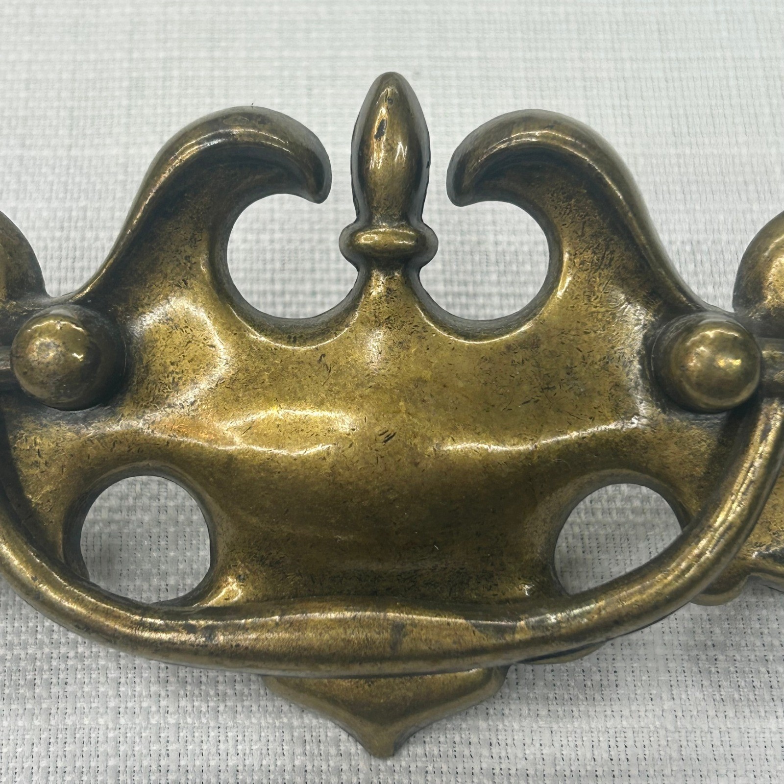 Set of 6 Vintage Chippendale Batwing Brass Drawer Pulls Cabinet Dresser Handles