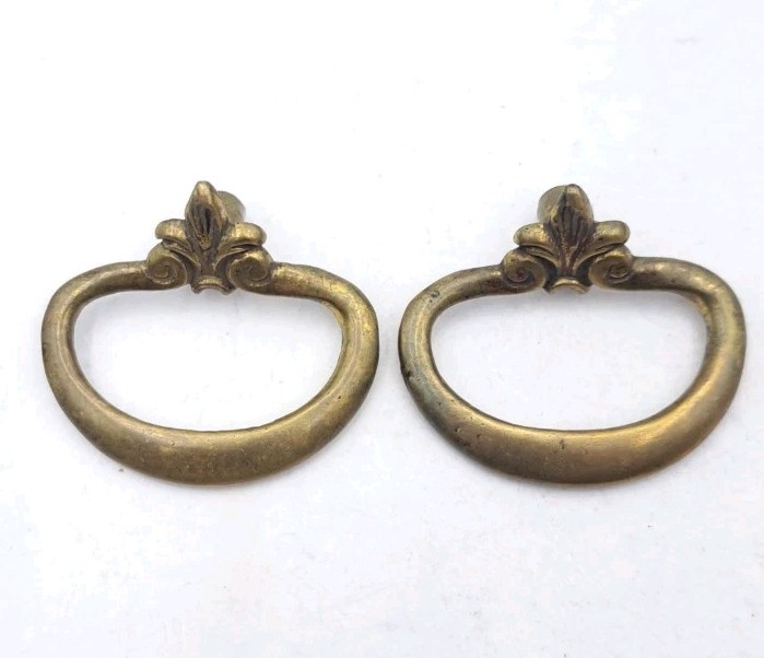 Antique Ring Drawer Pulls Door Dresser Cabinet Old Vintage Brass Hardware