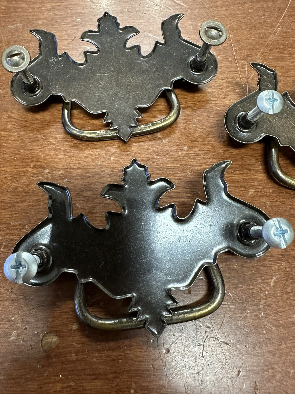 Vtg Chippendale Batwing Brass Toned Pressed Steel Cabinet Pulls 3″ Center Set 5