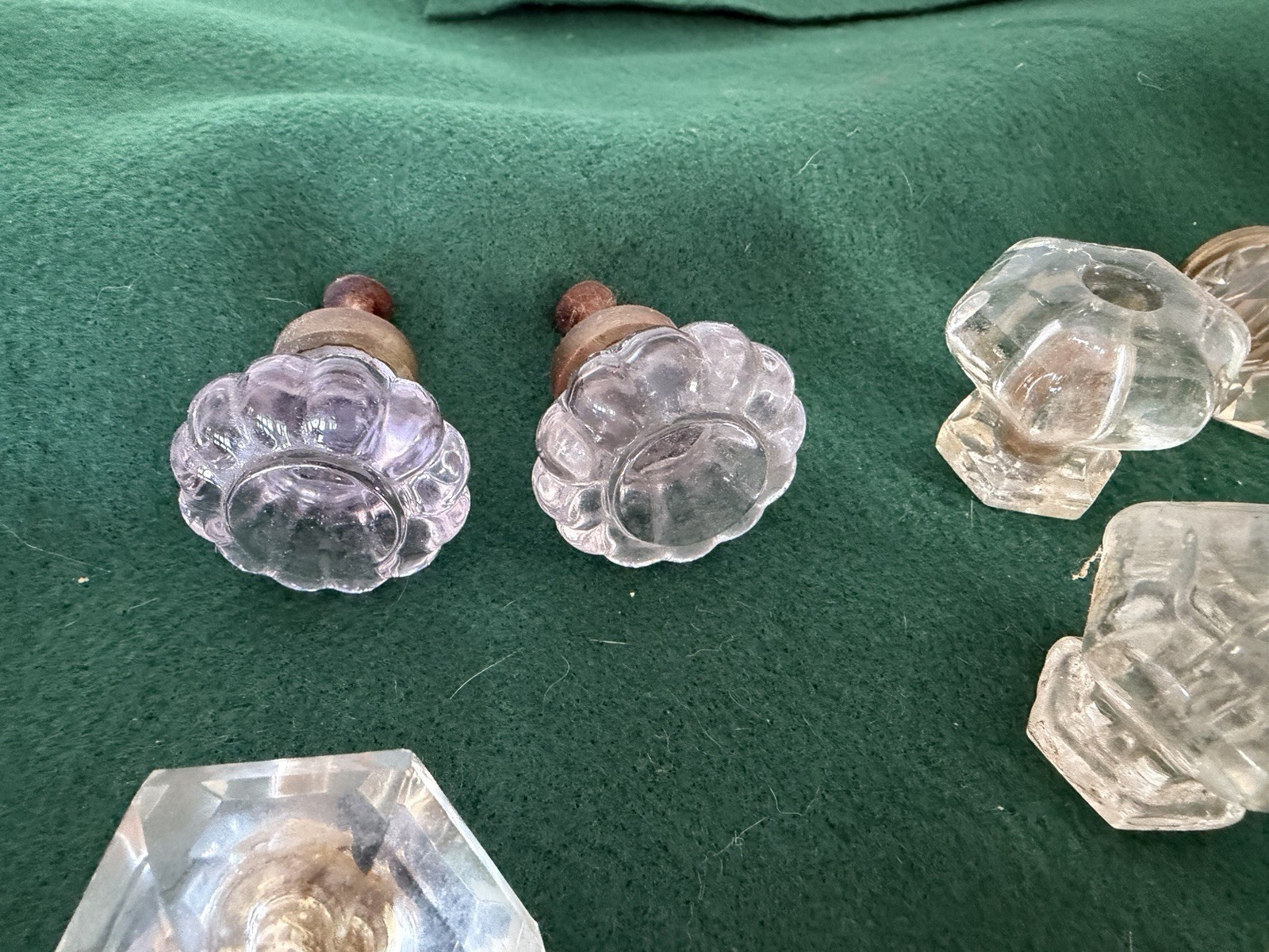 26 Assorted Antique Clear, Black, Purple Glass Drawer Pulls 2 Floral, 3 Faceted