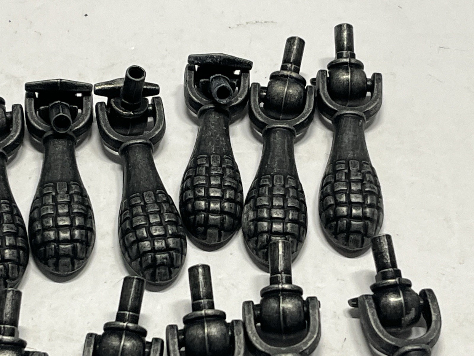 Vintage Lot (15) NOS KBC Gray/Black Basketweave Teardrop Drawer/Cabinet Pulls