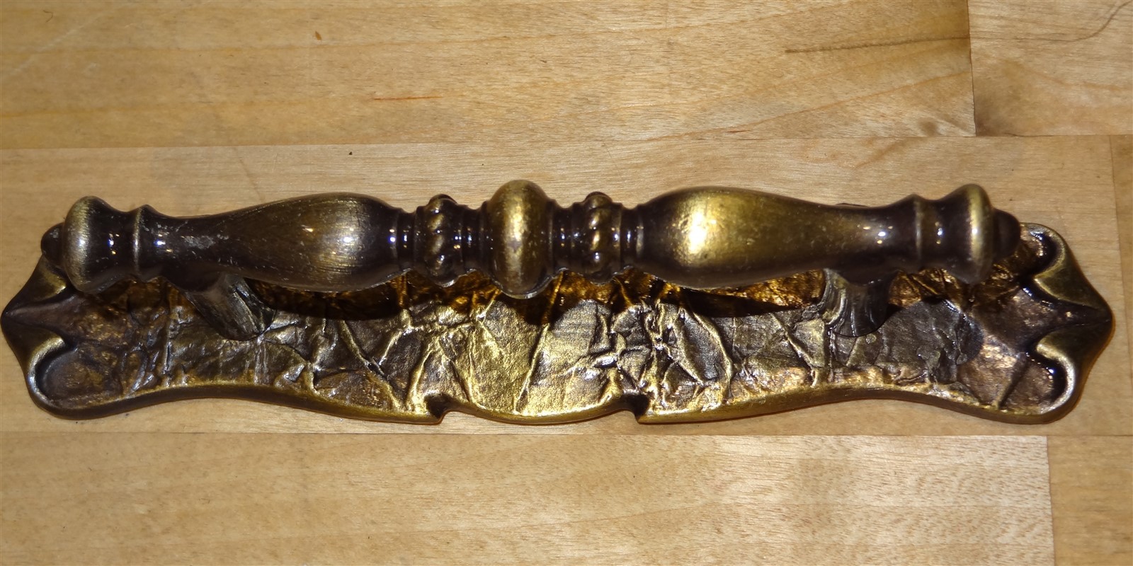 5 Vintage AMEROCK Carriage House Antique English Drawer / Cabinet Pulls