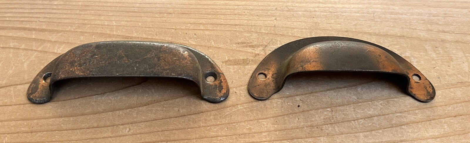 DS-222D–SIX (6) Different Antique Vintage Drawer Bin Pulls Handles