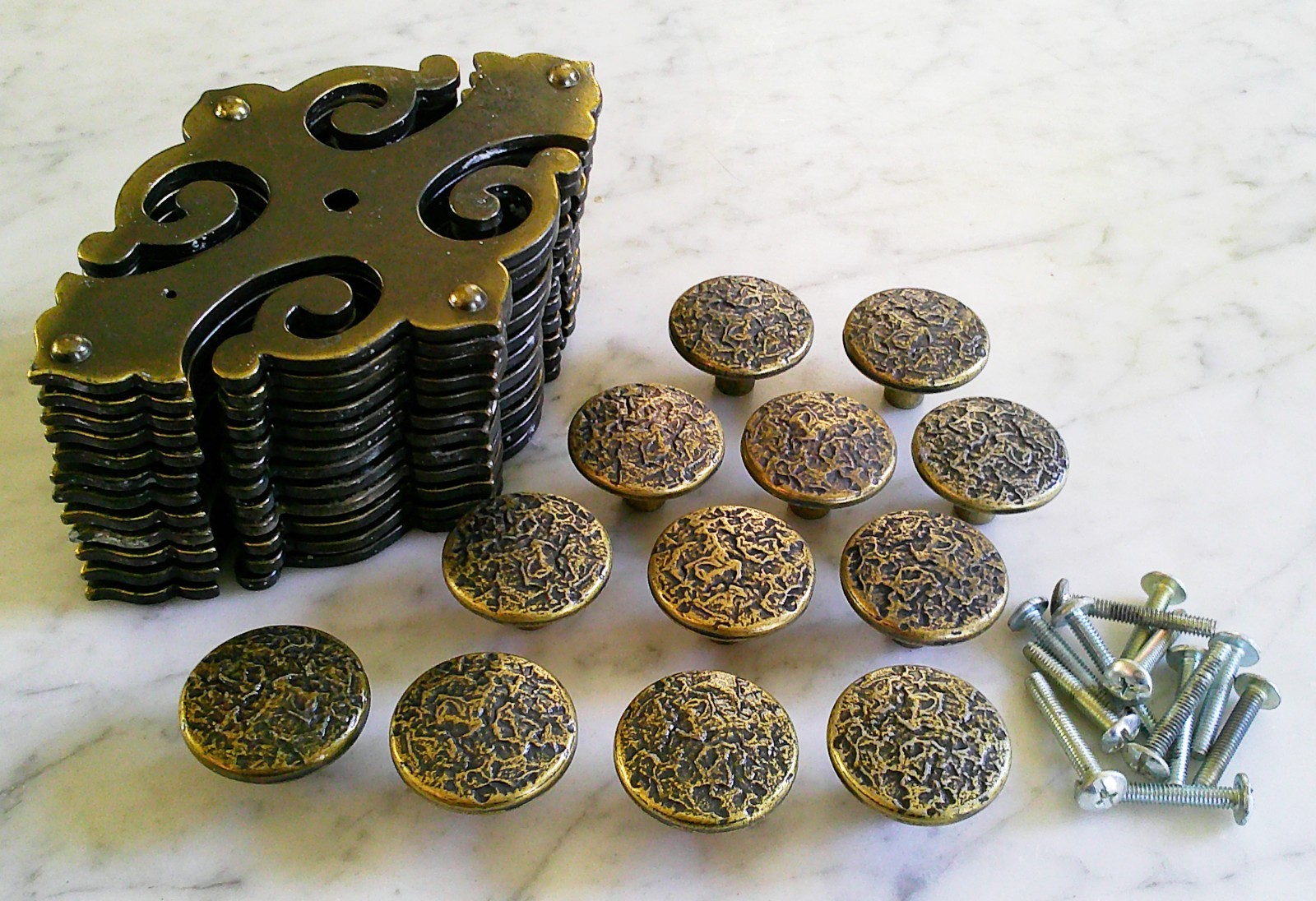 2 Vintage Amerock Textured Brass Knobs & Large Brass Back Plates, Gothic style