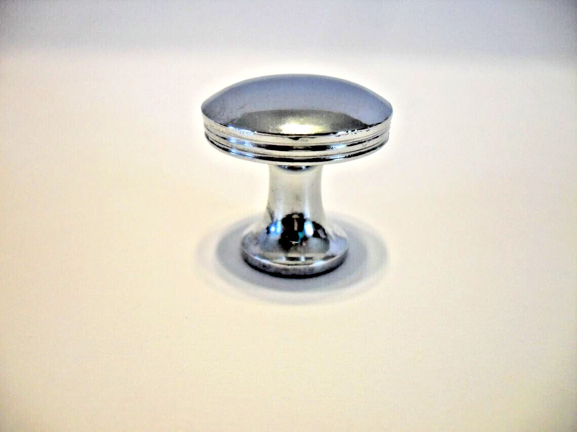 Vintage Nos Chrome Drawer Knobs 1-1/16″ Cabinet Door Pull Stanley #4493