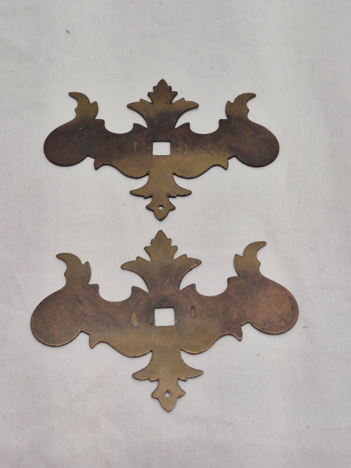 Antique Chippendale Colonial Drawer Cabinet Pull Back Plate Furniture Hardware