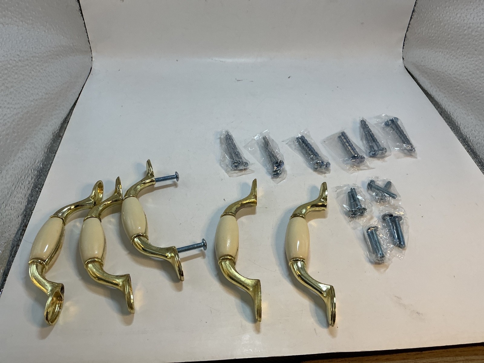 Vintage Door Drawer pulls Beige with gold tone lot of 5 Used