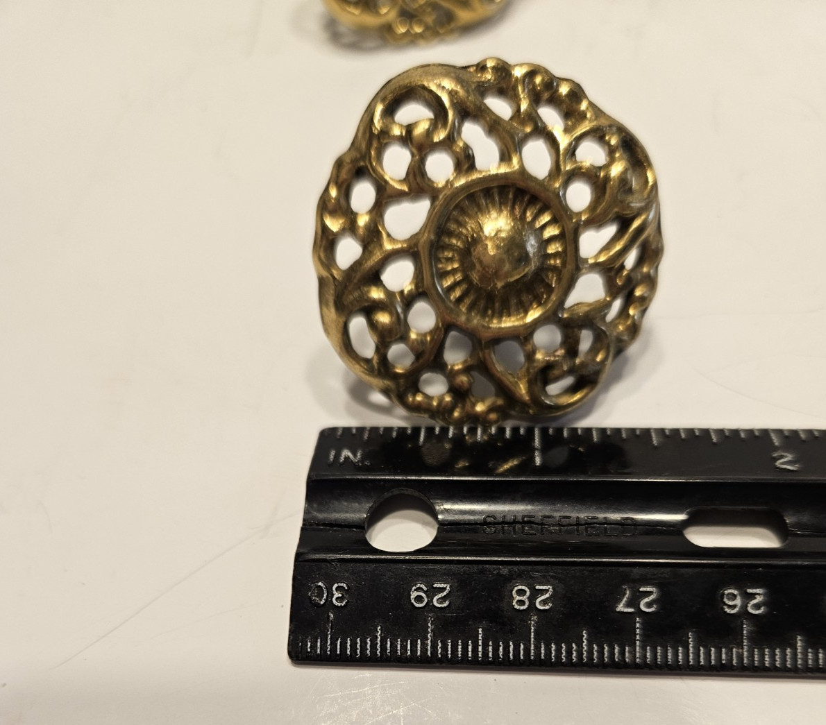 Vintage Ornate Brass Round Floral Knob Set of 10 Finish Washers & Screws 1.5″