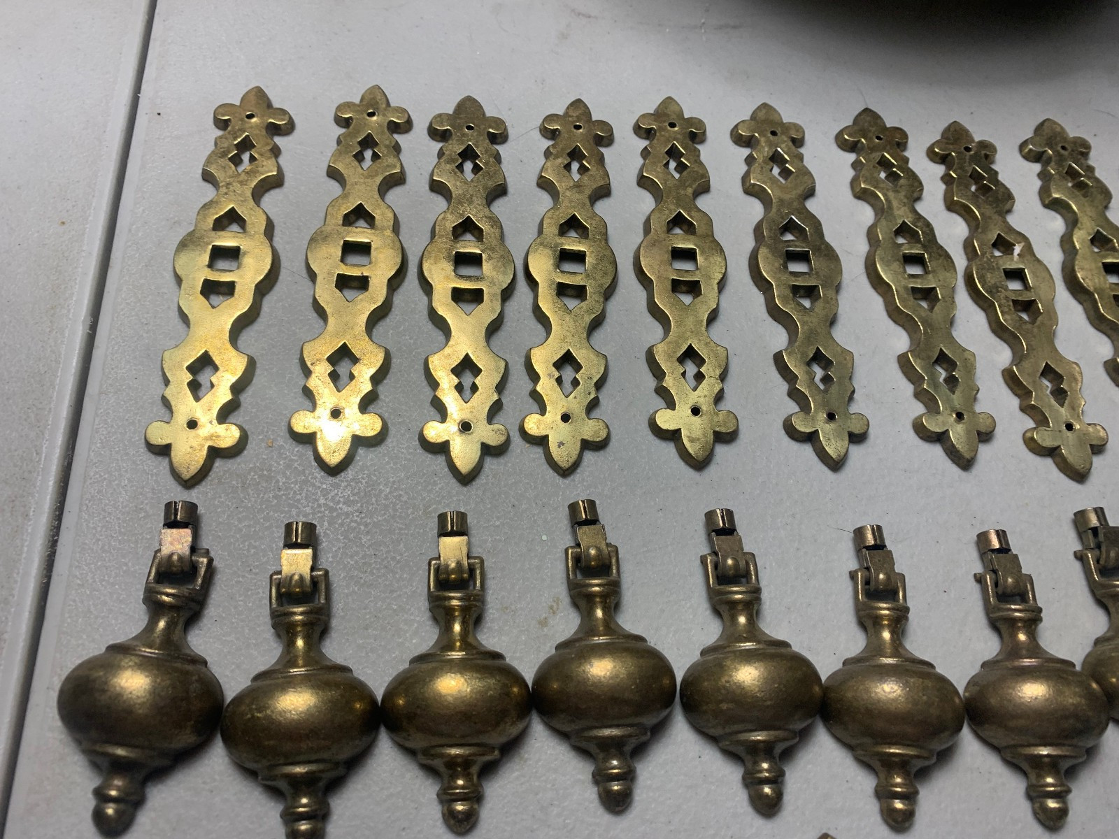 Vintage Keeler Brass Co KBC N6635 Drawer Pulls Set 12 Teardrop Bail Hardware
