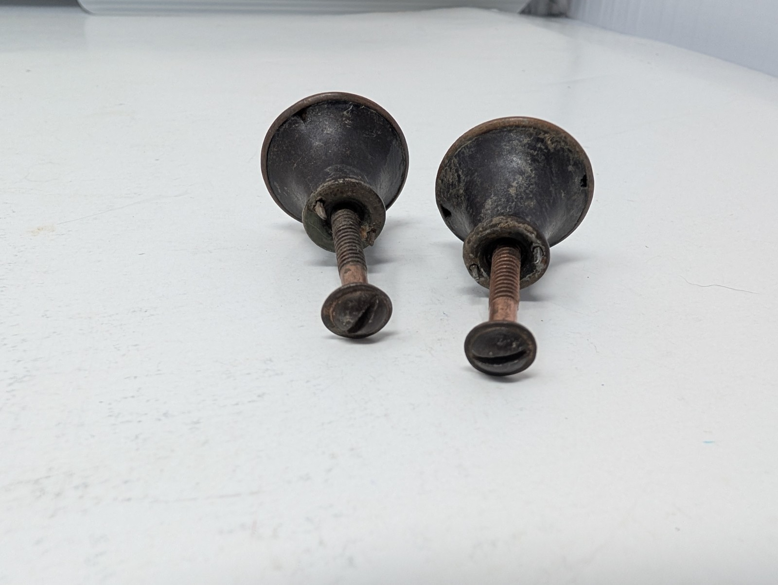 SET OF 2 ROUND 1″ DRAWER PULLS VINTAGE ORNATE BRASS & STEEL