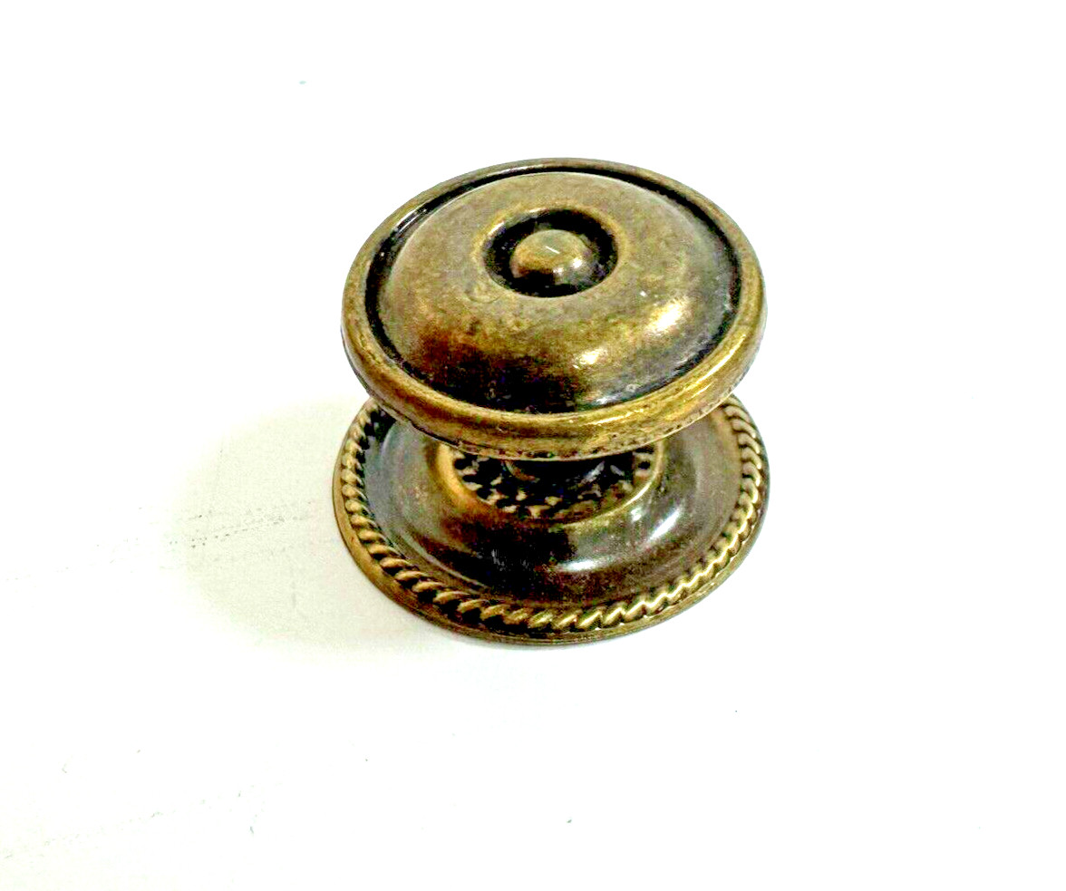 3 Vintage Ornate Round Knobs Pulls Furniture Hardware Architectural Salvage