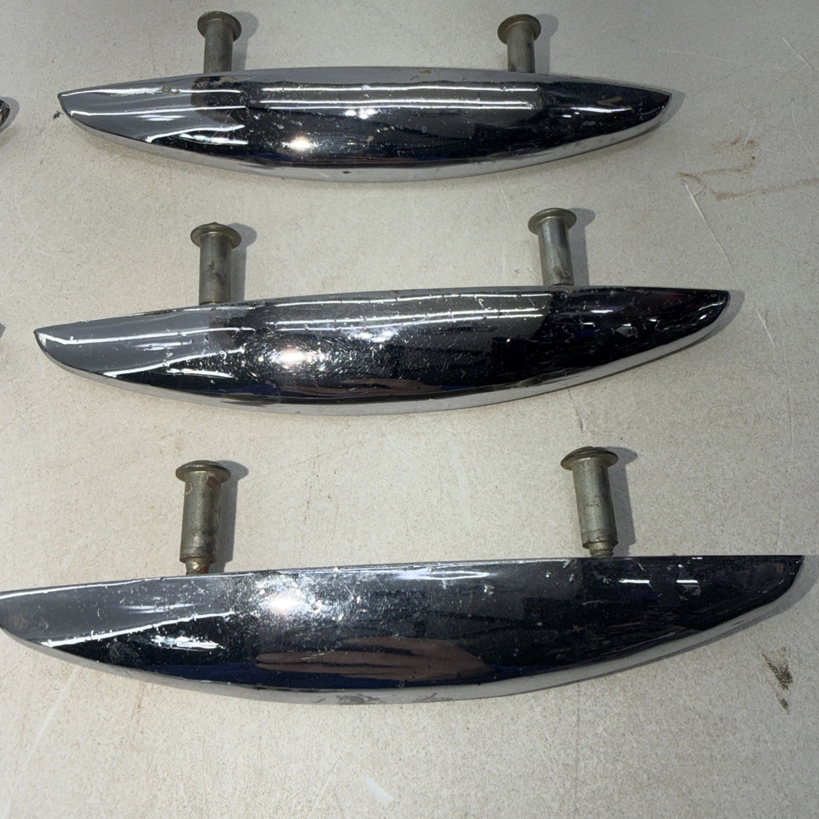 Lot of 6 Vtg Shiny Chrome MCM Art Deco 50’s Atomic Cabinet Drawer Pull Handle