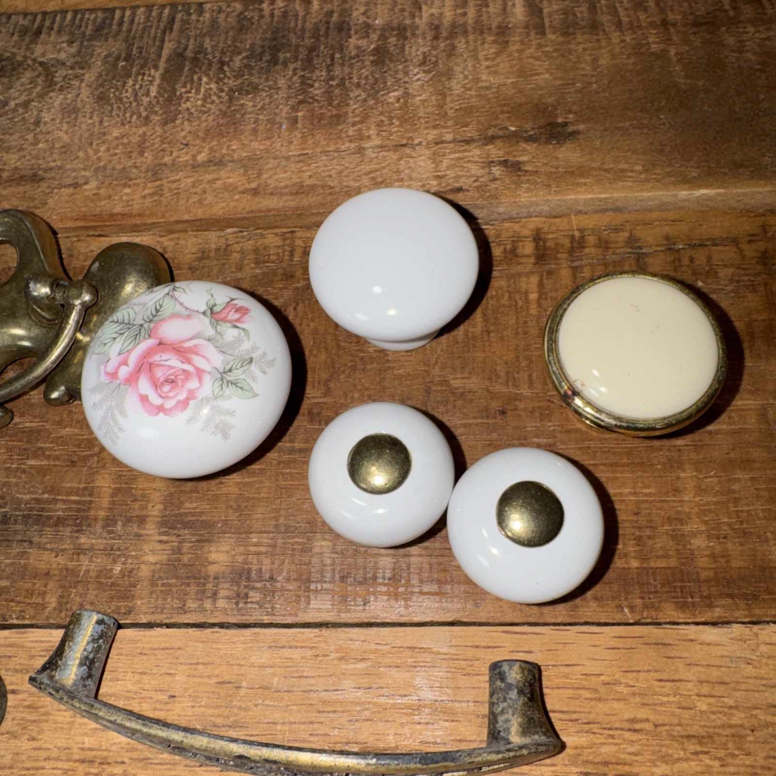 Lot of 43 Mixed Vintage Cabinet Dresser Knob Pulls Handles Porcelain Glass Brass