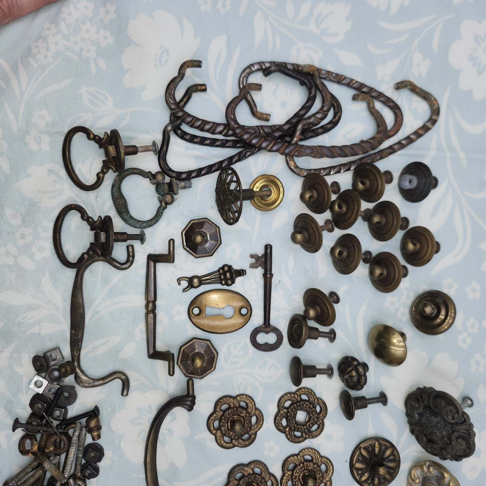 Lot antique bronze Vintage furniture Knobs & bail pulls stamped brass key hole