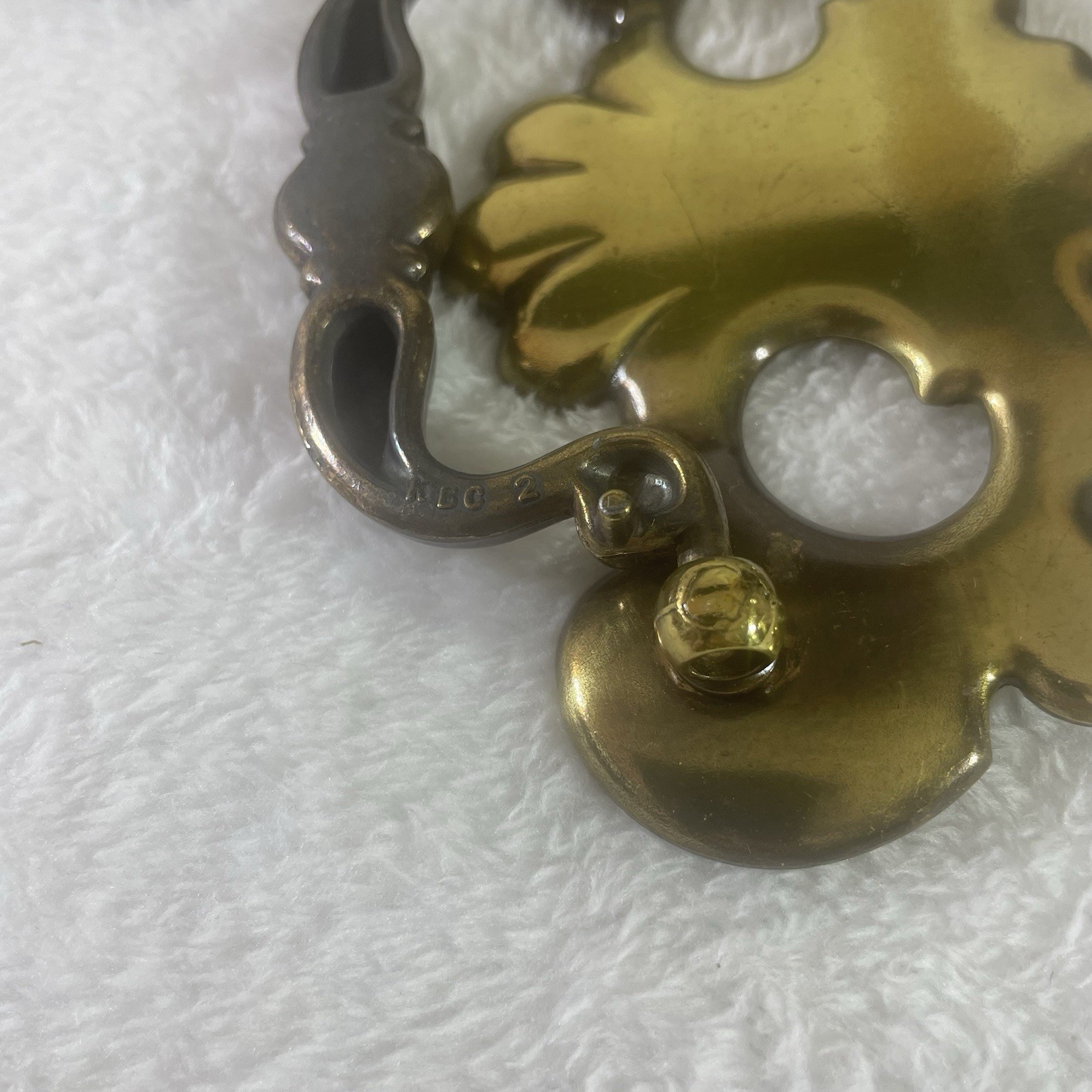 Vintage Chippendale Batwing Drop Drawer Pulls swinging Bail Brass [Lot=8]