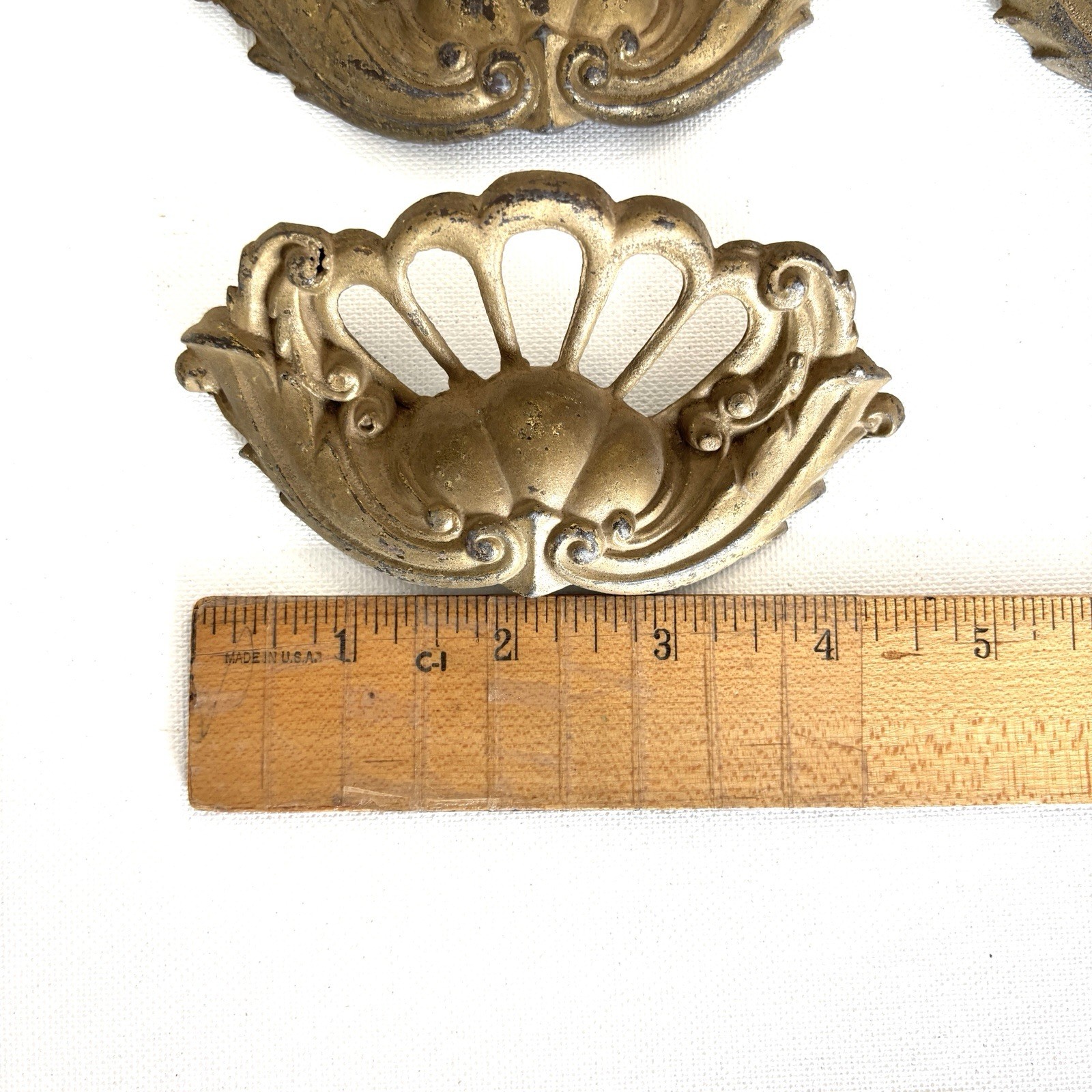 3 door drawer pulls handles hardware antique ornate 1800’s Victorian furniture