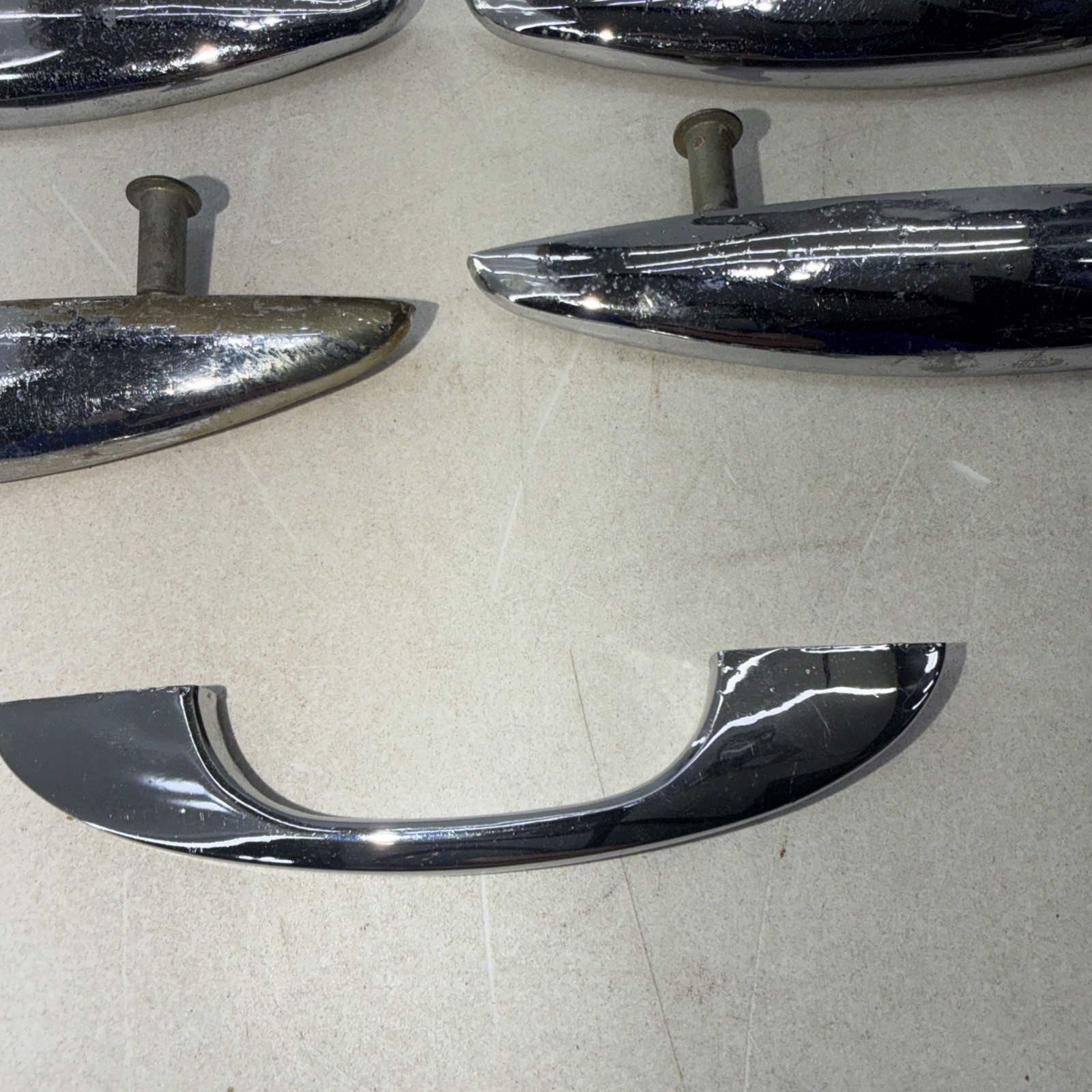 Lot of 6 Vtg Shiny Chrome MCM Art Deco 50’s Atomic Cabinet Drawer Pull Handle