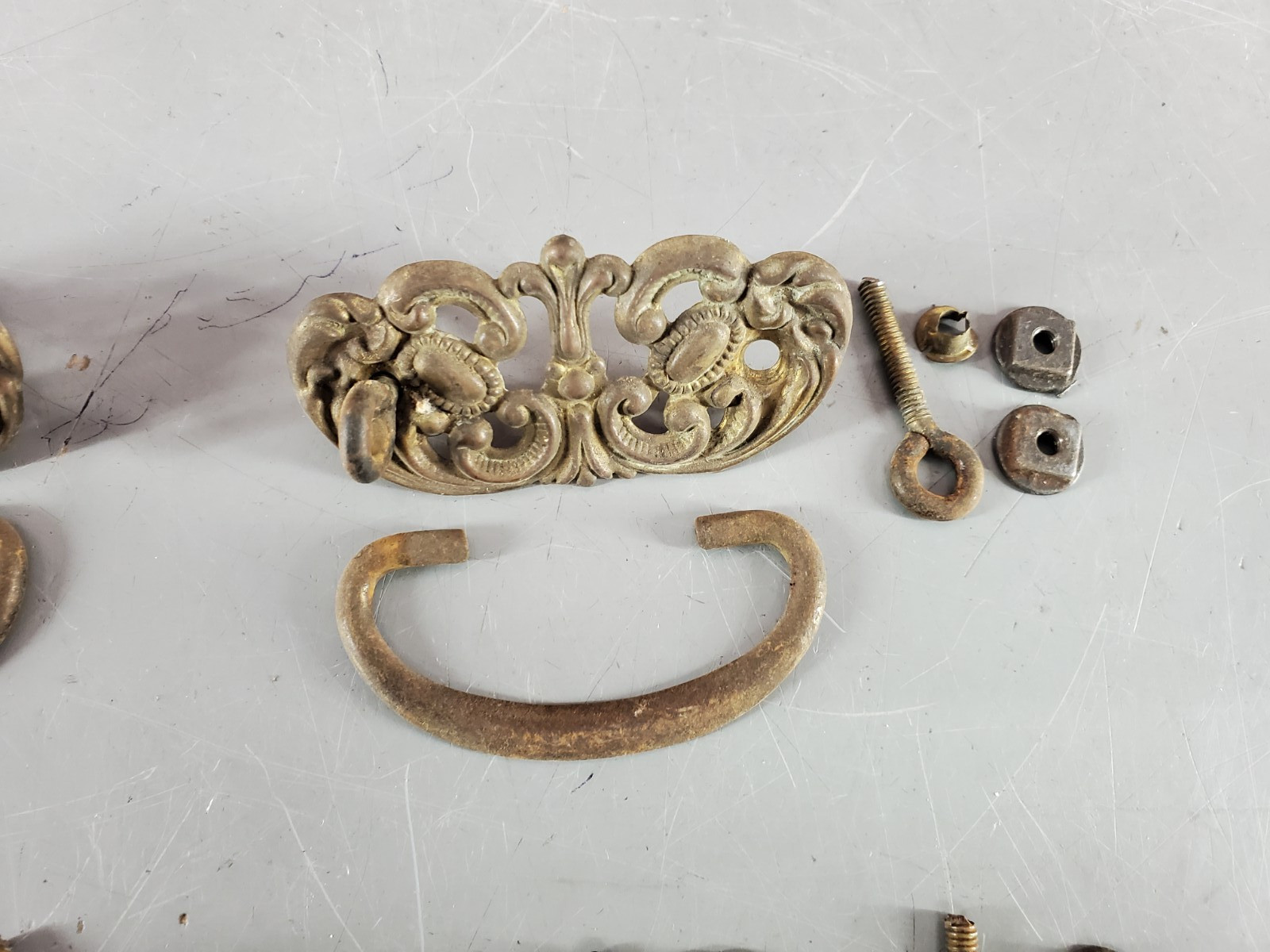 VICTORIAN BRASS DRESSER DROP PULL HANDLES SET LOT 6 ANTIQUE ORNATE DRAWER 1920’s