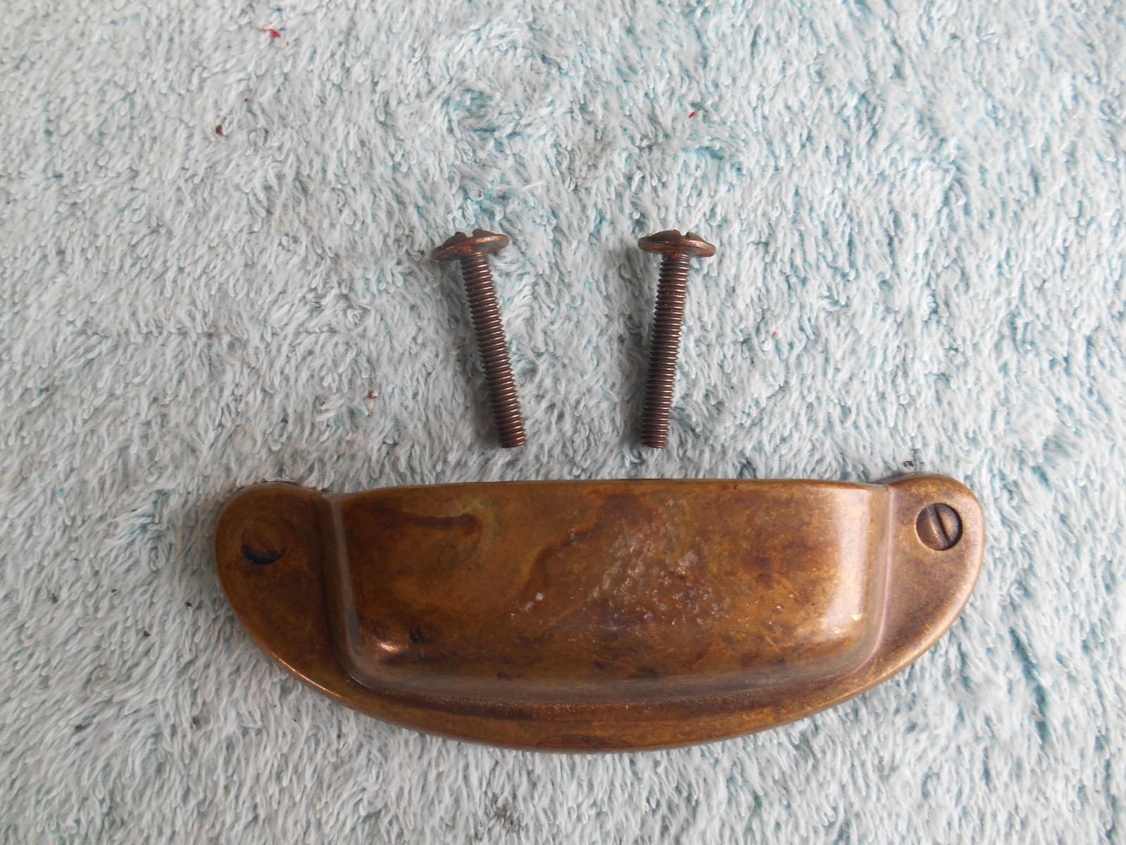 LOT OF 3 BRASS TONED DIE-CAST METAL DRAWER PULLS OR HANDLES WITH SCREWS