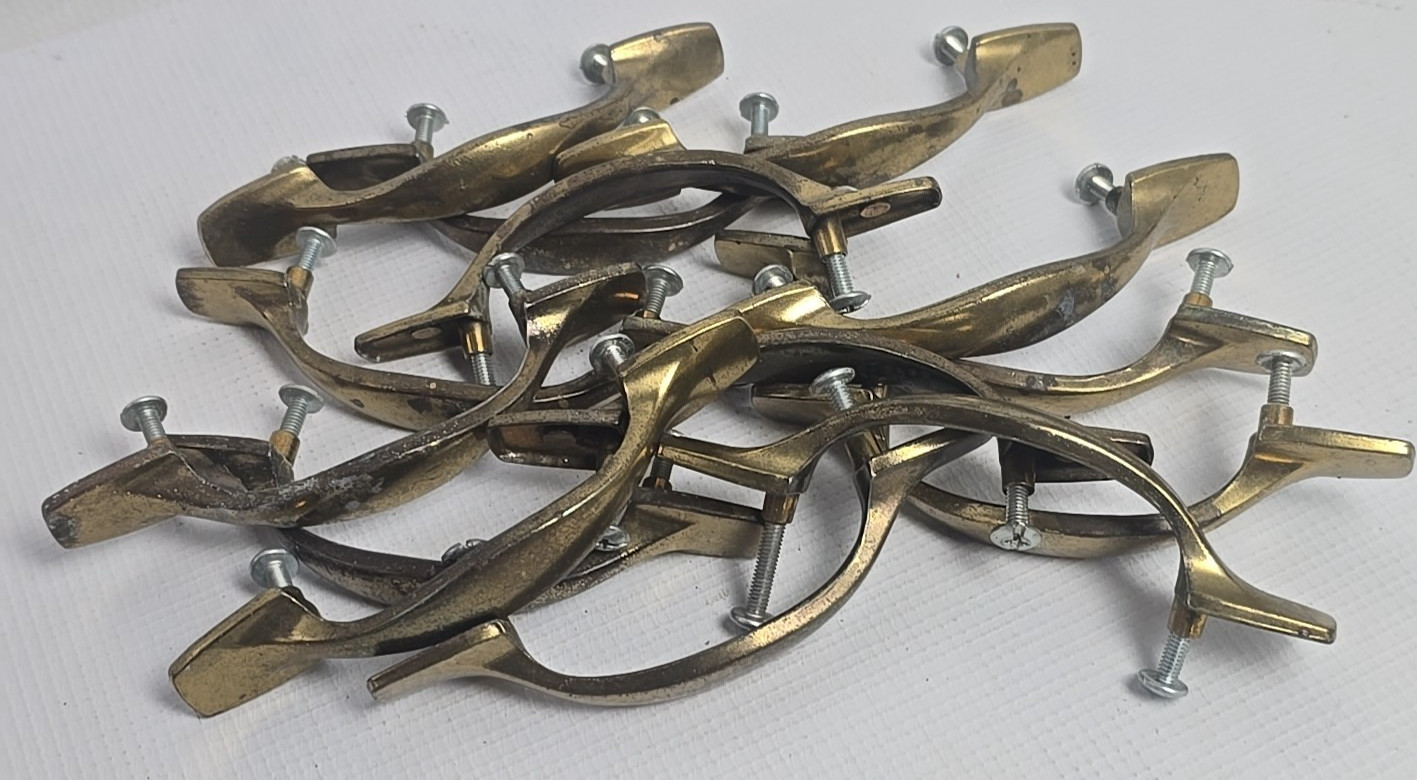 Vintage Keeler Brass Co Vintage N-13806 Drawer Pulls Handles 4.5″ Lot of 14