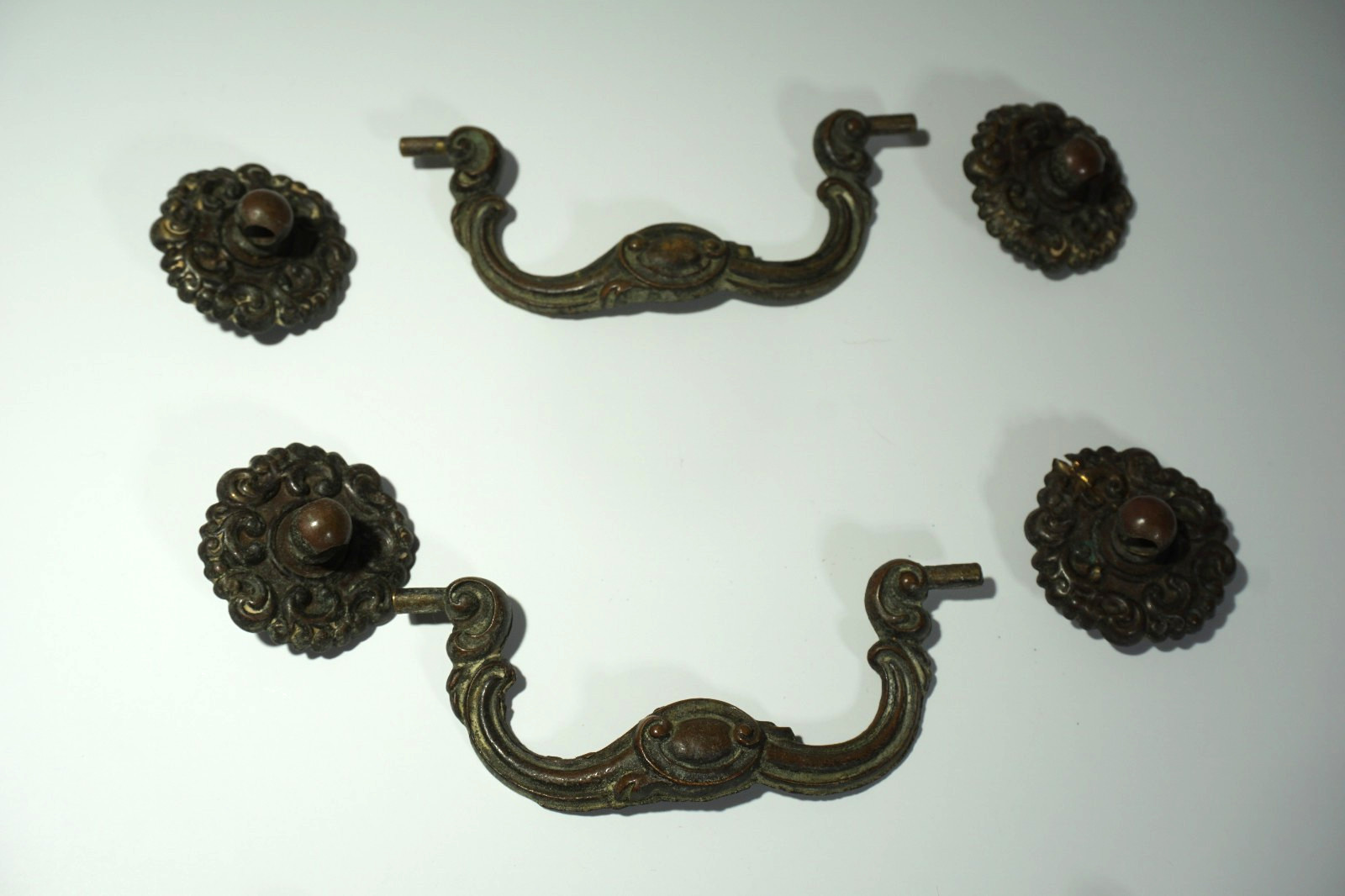 Vintage Keeler Brass Company’s Drop Bail Drawer Pulls Lot K6613 As Is