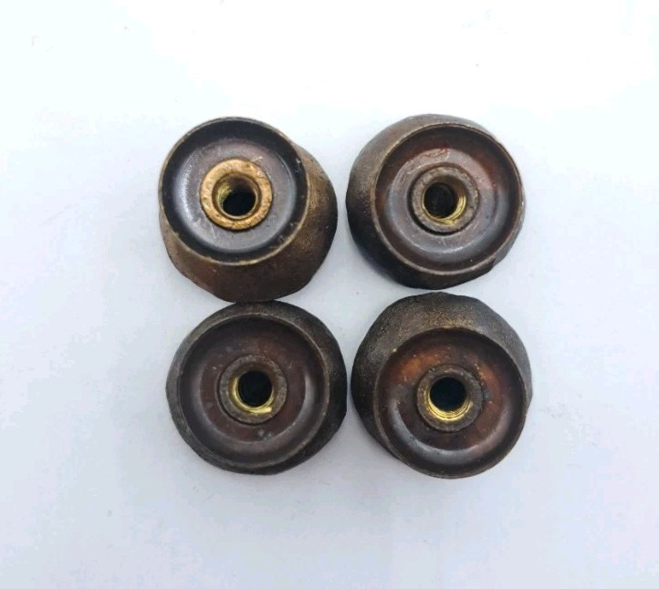 Vintage Knobs Small Round Knob Drawer Pulls Cabinet Furniture Hardware Lot of 4