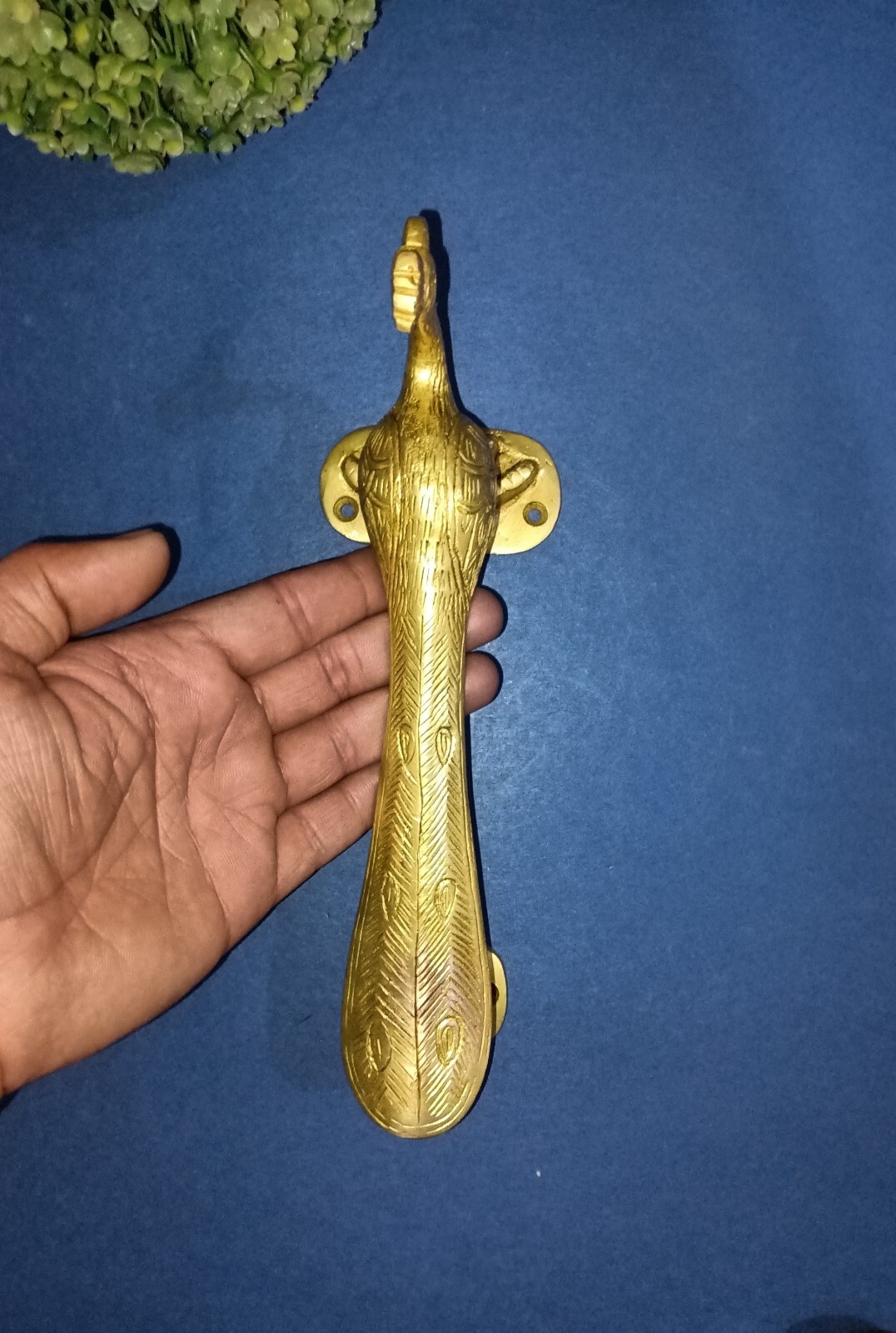 Brass Peafowl Cabinet Pull Peacock Fingers Base Cabin Entrance Door Handle HK506