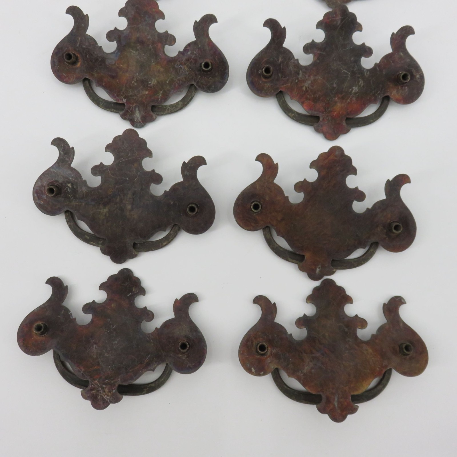 VTG Lot of 10 Metal Drawer Pulls Furniture Hardware Traditional Colonial Retro