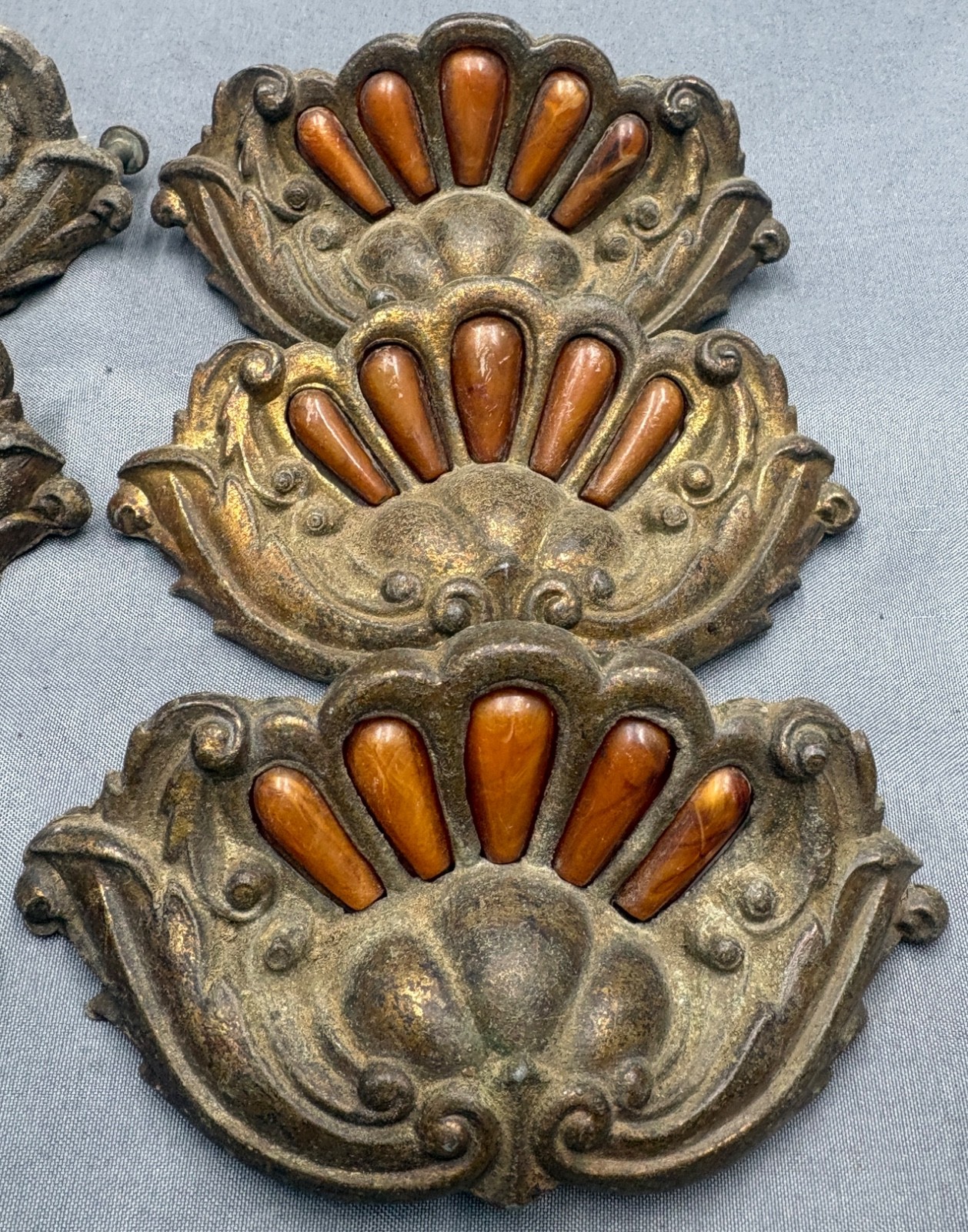 6 Vintage Art Deco Tortoiseshell Bakelite Drawer Pulls 4″ Handle Waterfall style
