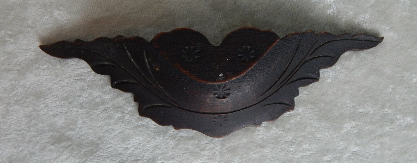 HAND CARVED WALNUT WOOD ANTIQUE 7” DRESSER DRAWER PULL HANDLE SALVAGE