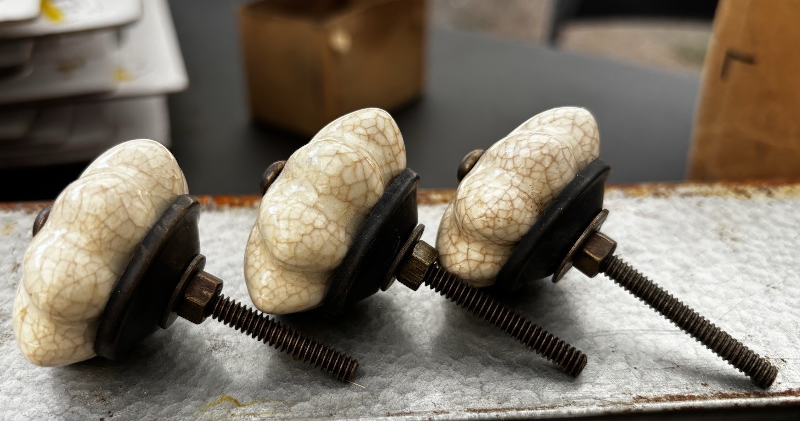 3-Vtg Beige Crackled Floret Pumpkin Porcelain Drawer Cabinet Pull Hardware