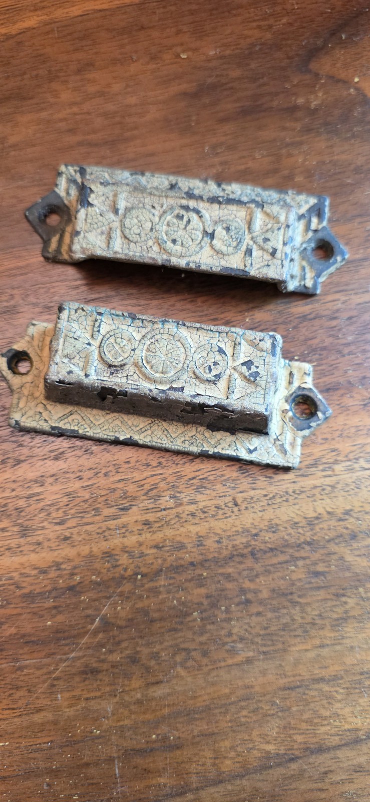 Antique/Vintage Lot of 11 Drawer Pulls/Handles ~ Decorative ~ Cast Iron? ~ Used