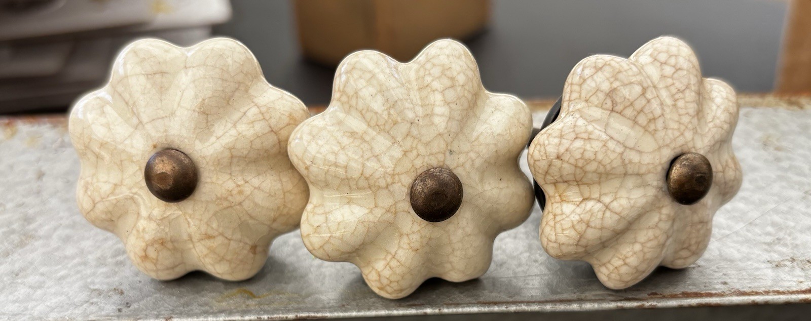 3-Vtg Beige Crackled Floret Pumpkin Porcelain Drawer Cabinet Pull Hardware