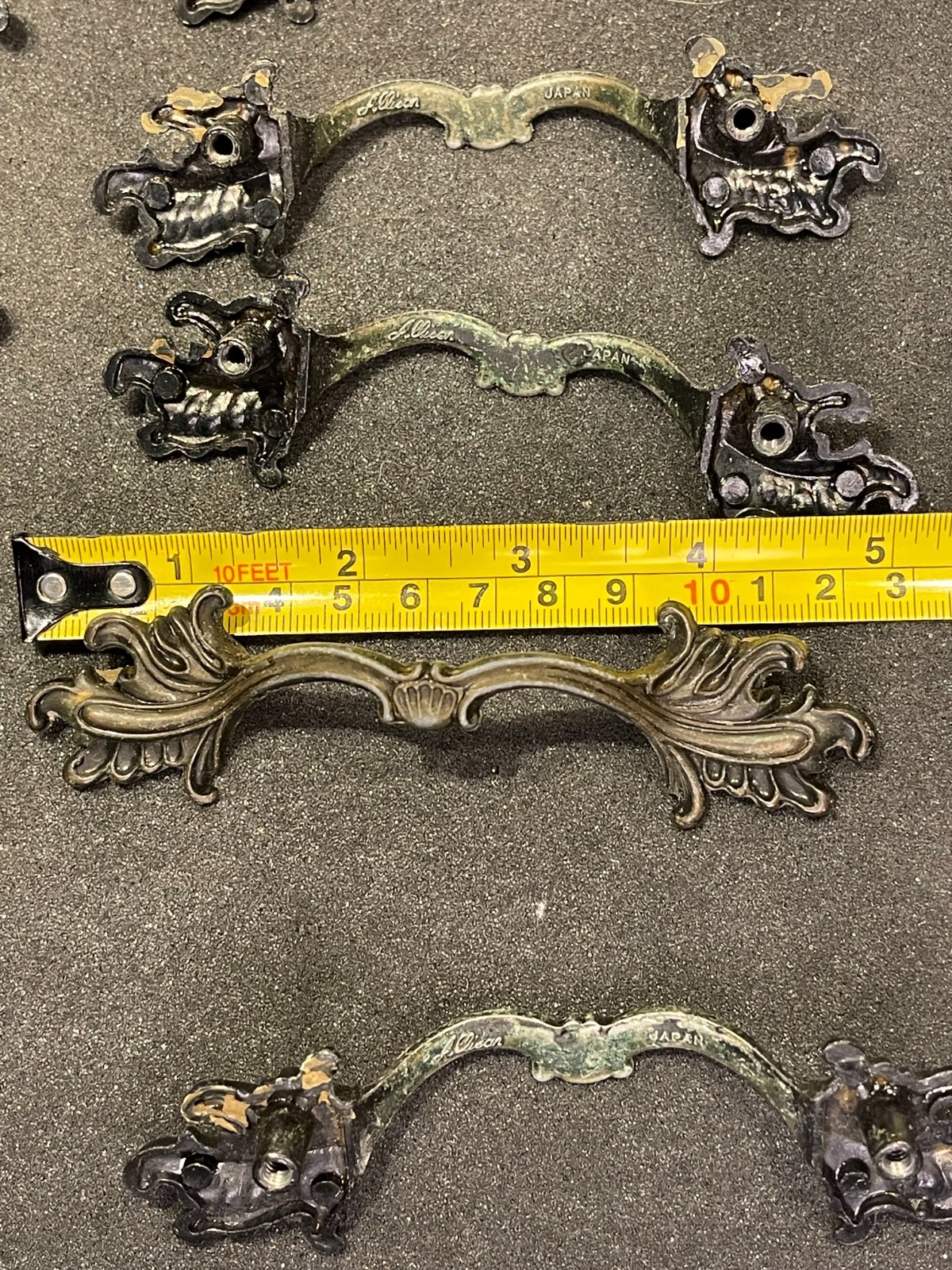 12 Used Vintage French Provincial Drawer Pulls Ornate Leaves 3” Allison Japan