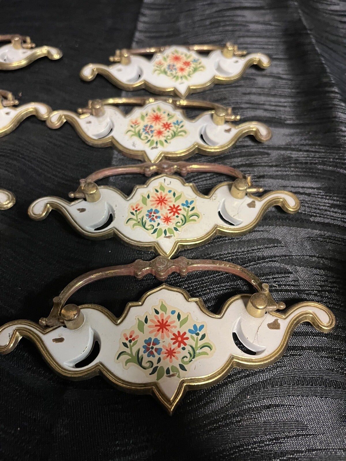 8pc Vintage Brass Drop Bale Dresser Cabinet Drawer Pulls White Floral Design