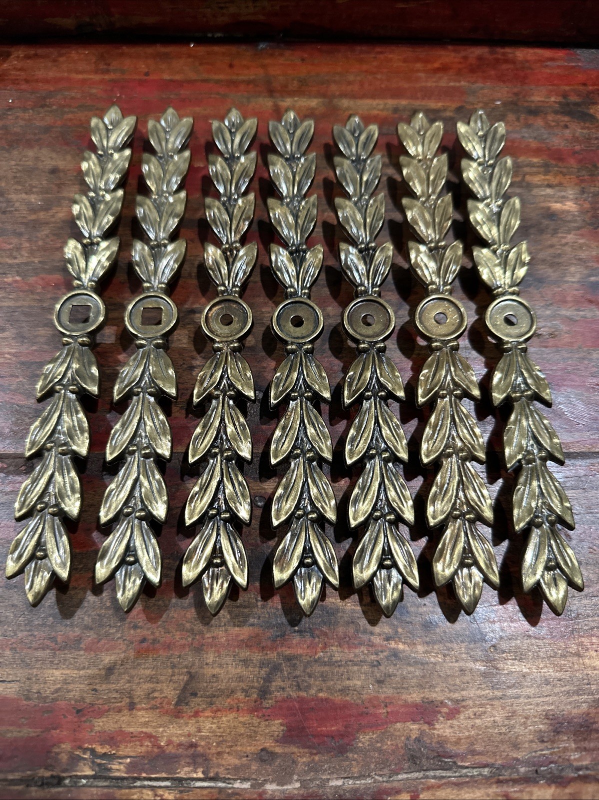 Vtg Keeler Brass Laurel Leaf Drawer Backplates Lot 7 KBC N11014 N15495 7.5″