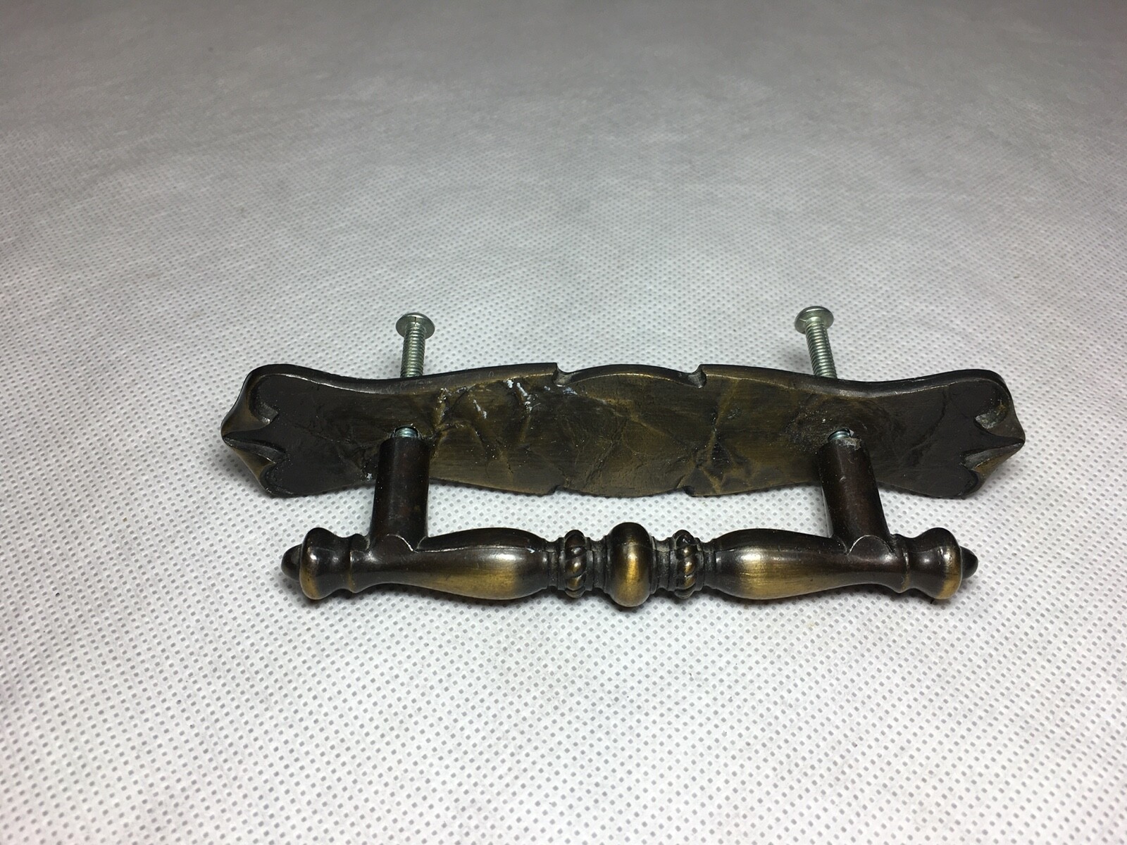 Vintage Brass Drawer Pull Handles Lot of 4 & Everbilt Door Pull Black Enamel