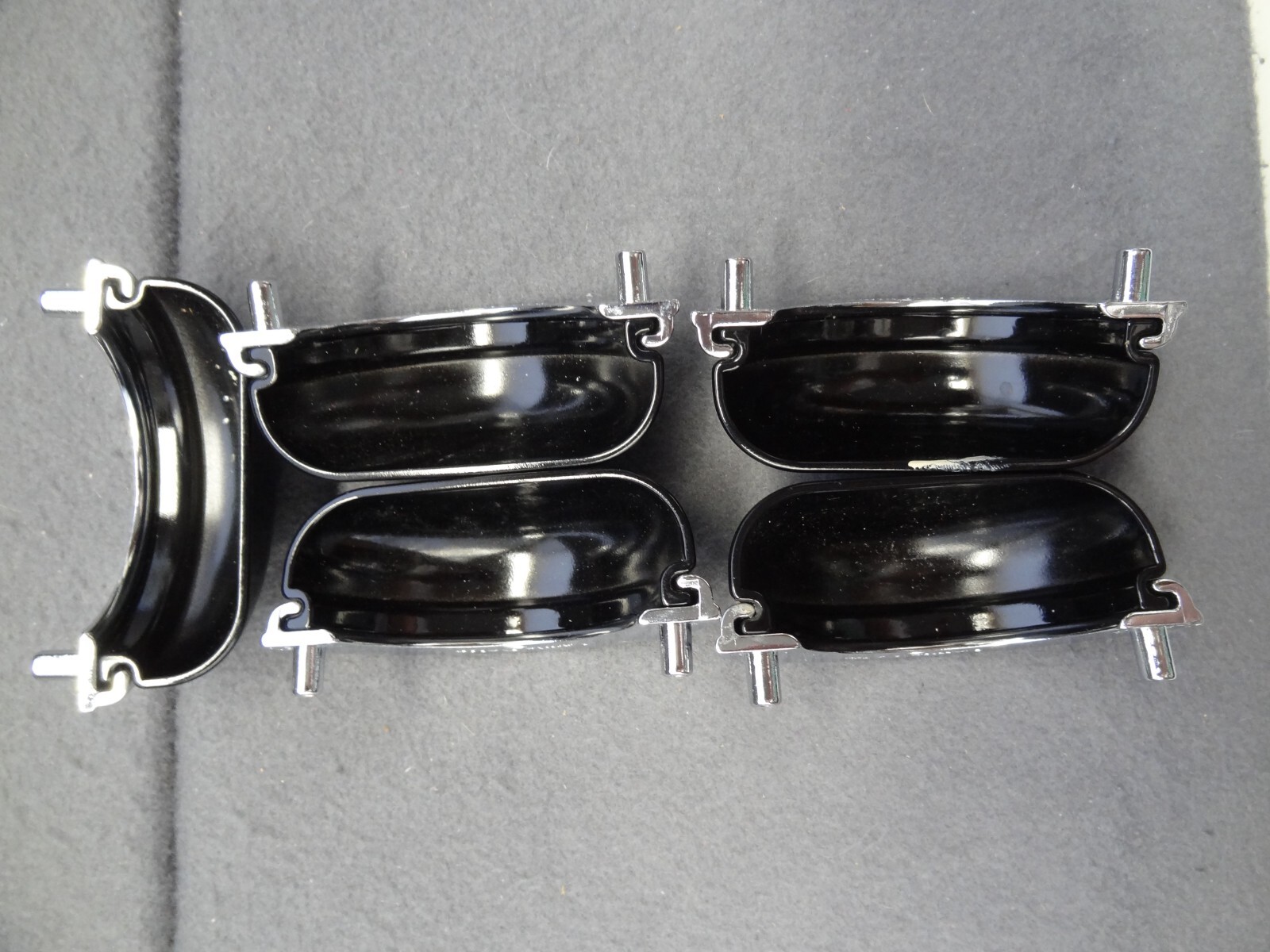 Lewis Dolin (5) Black Glass & Silver Metal Bin Drawer Pulls VTG 3″ On-Center