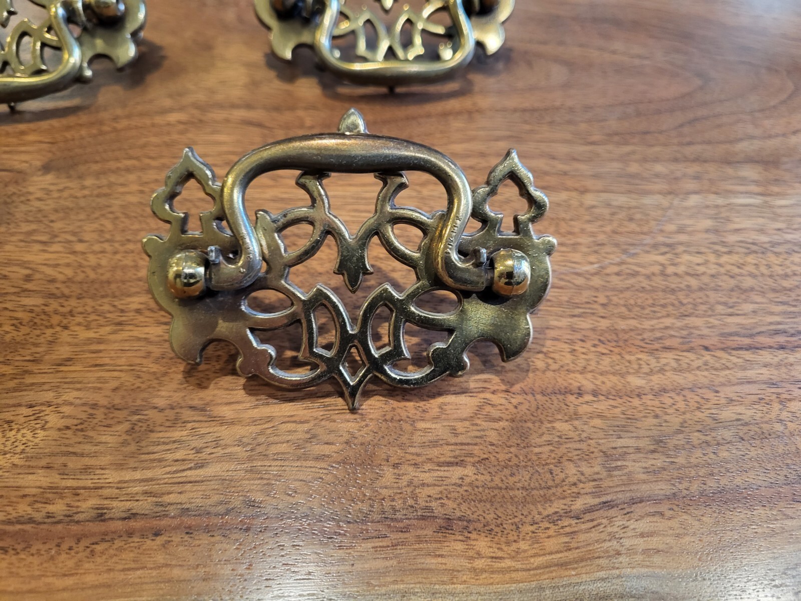 (36 Avail) Lot 4 Keeler Brass Drawer Pull Drop Bail Handle Chippendale KBC 8310