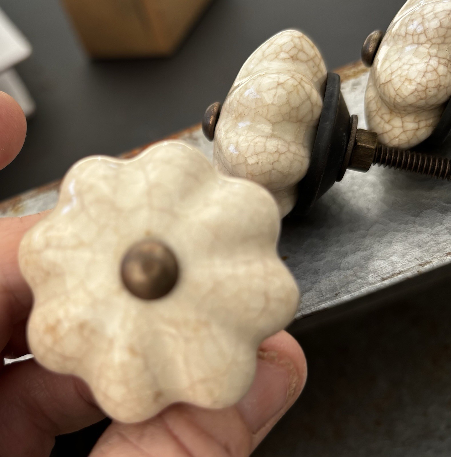 3-Vtg Beige Crackled Floret Pumpkin Porcelain Drawer Cabinet Pull Hardware
