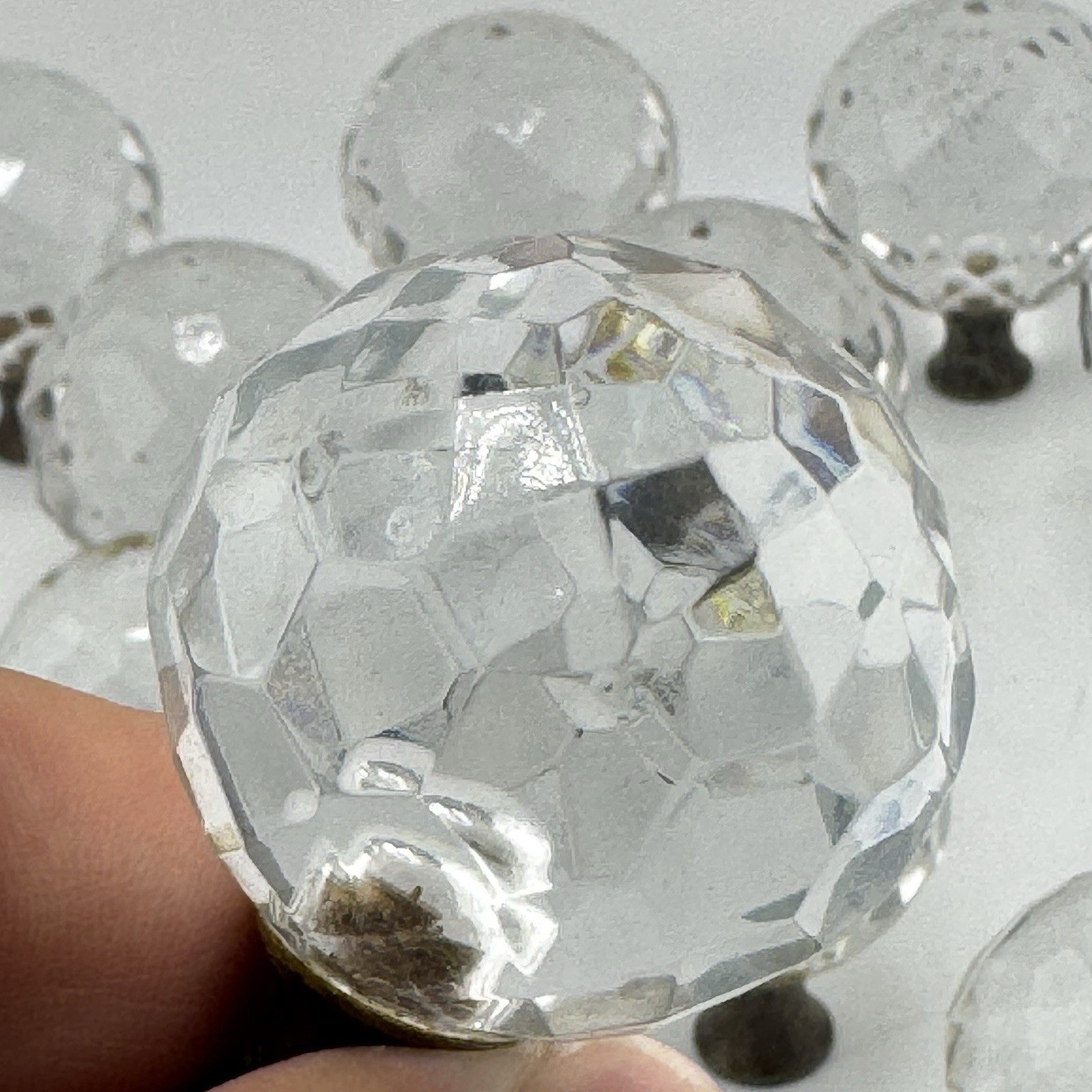 Lot 23 VTG 1930’s Faceted Glass Crystal Drawer Pulls Brass Cabinet Knobs 3 Sizes
