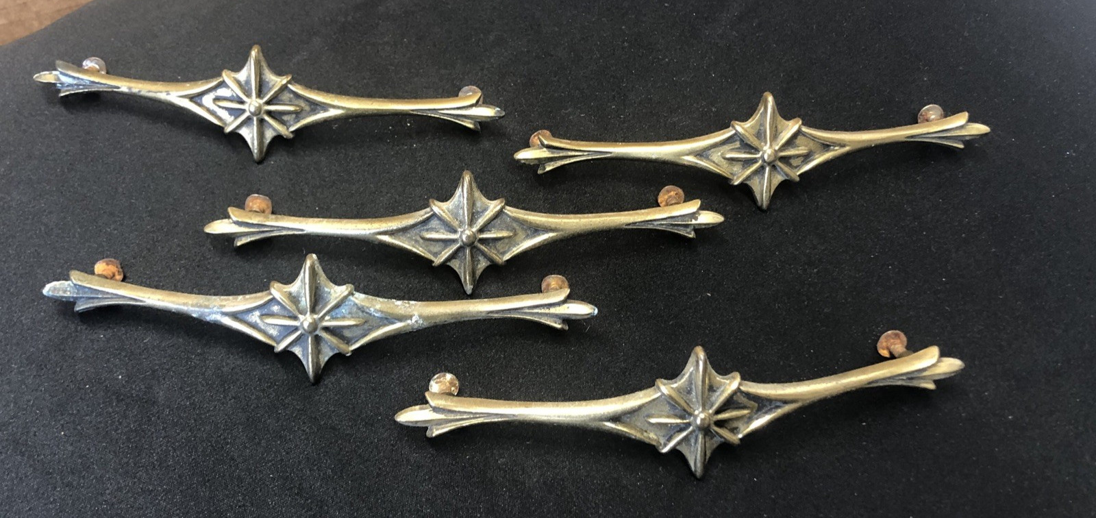 5 Vintage ATOMIC STARBURST MID CENTURY BRASS HANDLES DRAWER PULLS WITH SCREWS