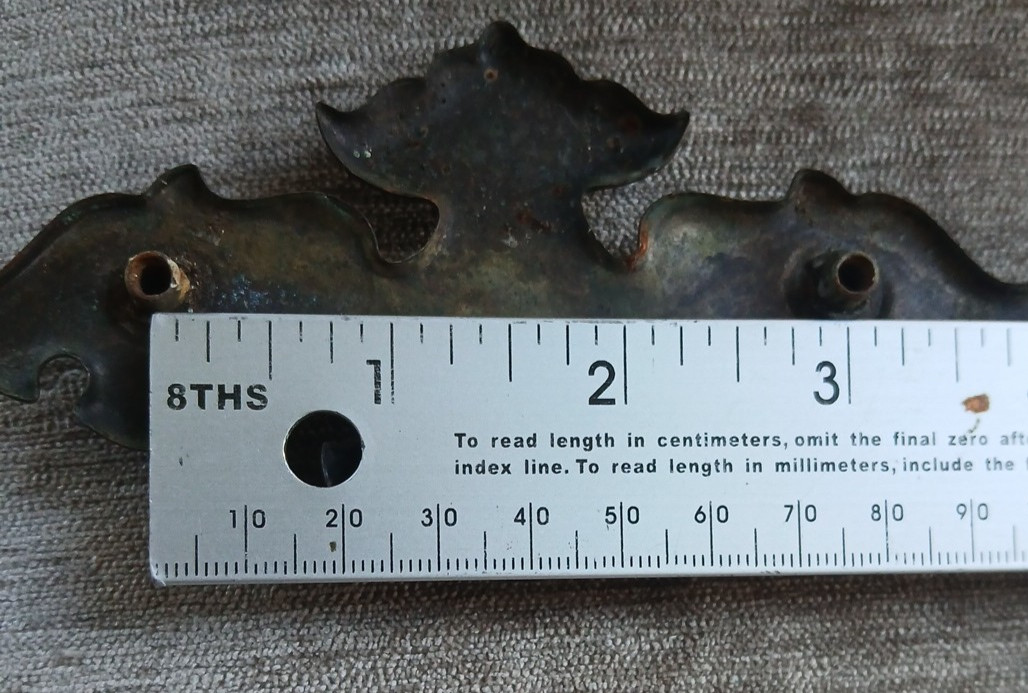 Set of 2 Batwing drawer pulls handel hardware with screws holes are 3″ on center