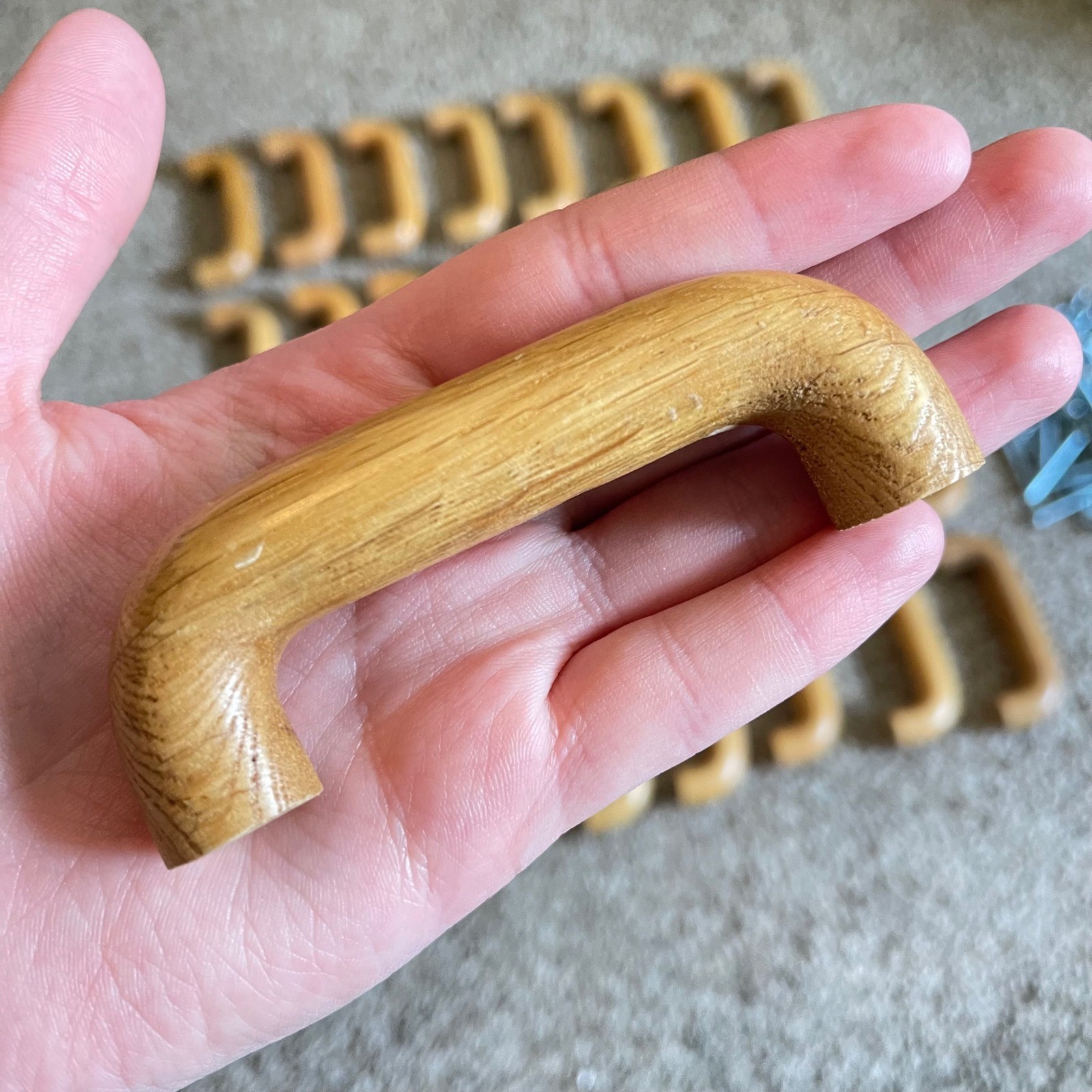 VTG Lot of 32 Wooden Drawer Handle Pull Tan Orange Color Cottage Natural Oak 3.5