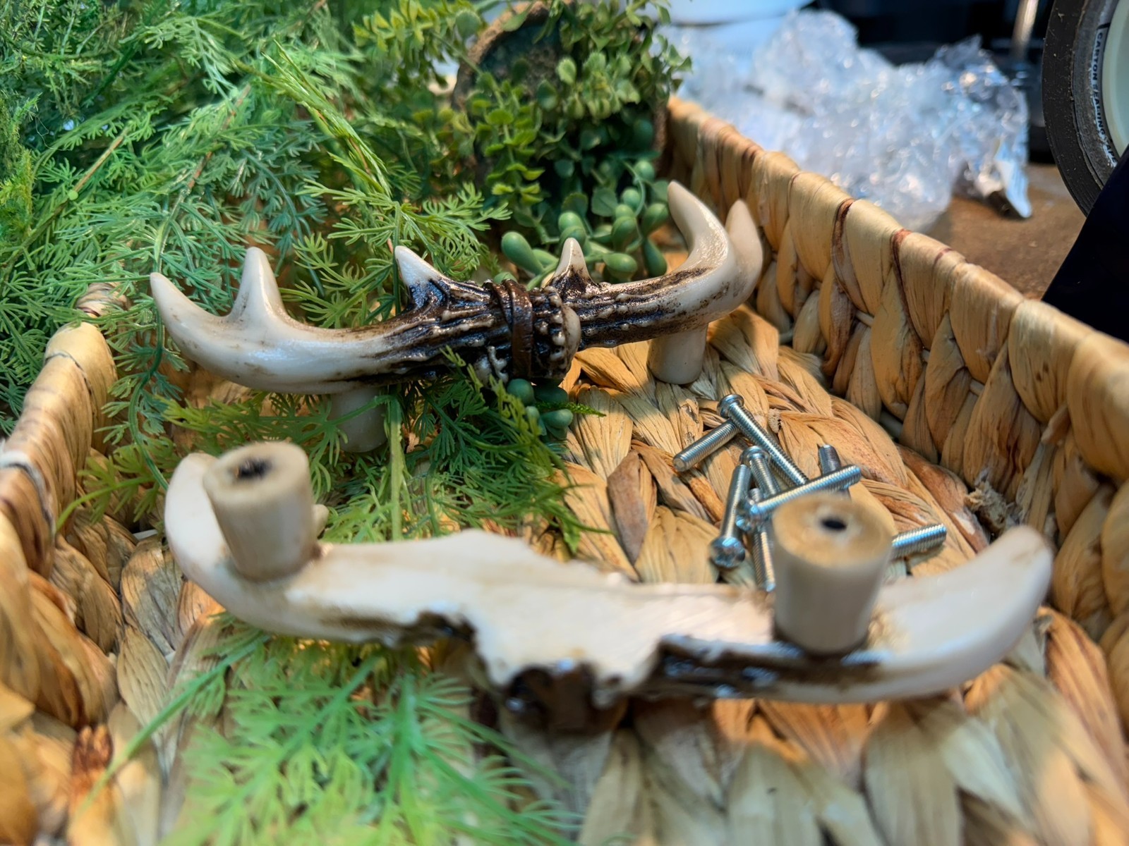 Set of 2 Western Rustic Deer Antlers Door Pull Furniture Hardware Bar Handles